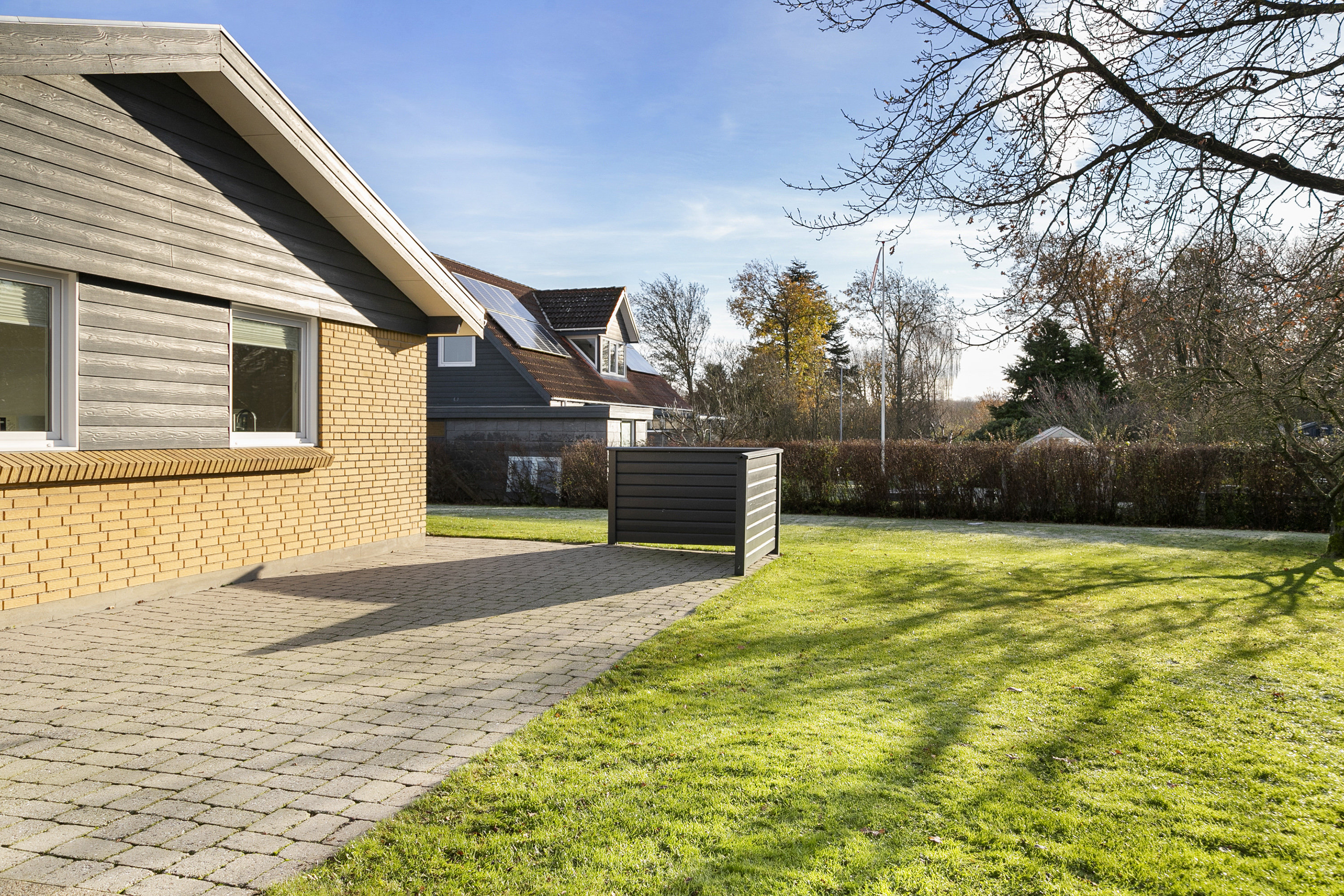 Fremhævet terrasse billede i fuldskærmstilstand. Billede af Søren Vestergaards Vej 3, 9760 Vrå