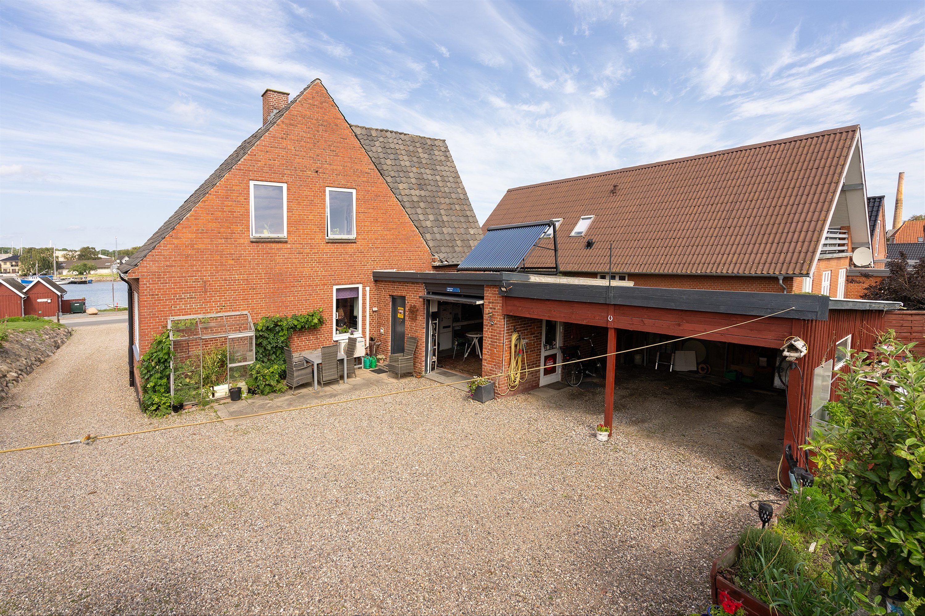 Fremhævet ejendommen billede i fuldskærmstilstand. Billede af Havnevej 28, 6320 Egernsund