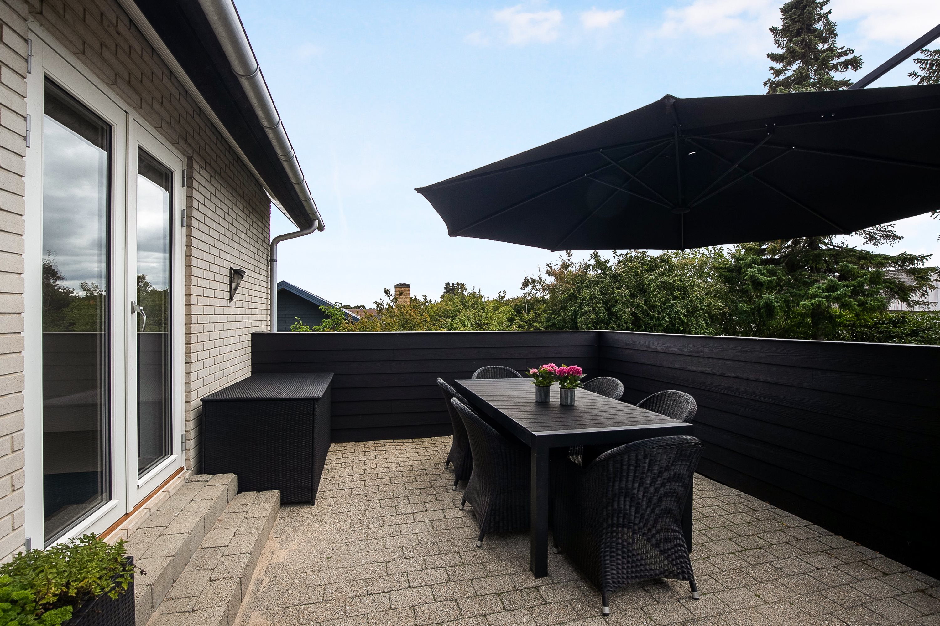 Fremhævet terrasse billede i fuldskærmstilstand. Billede af Rugmarken 13, 9490 Pandrup