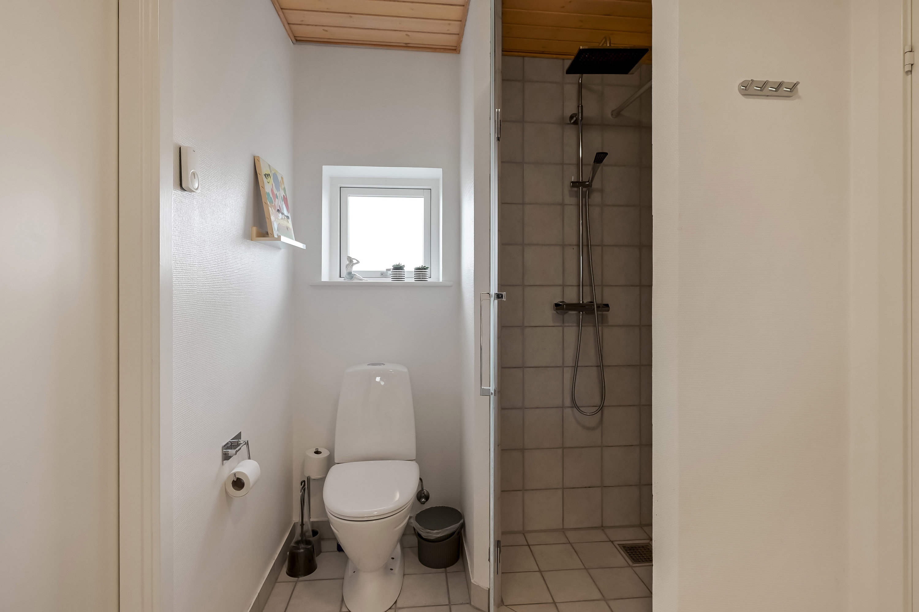 Fremhævet badeværelse billede i fuldskærmstilstand. Billede af Spelmanns Toft 32, 6720 Fanø