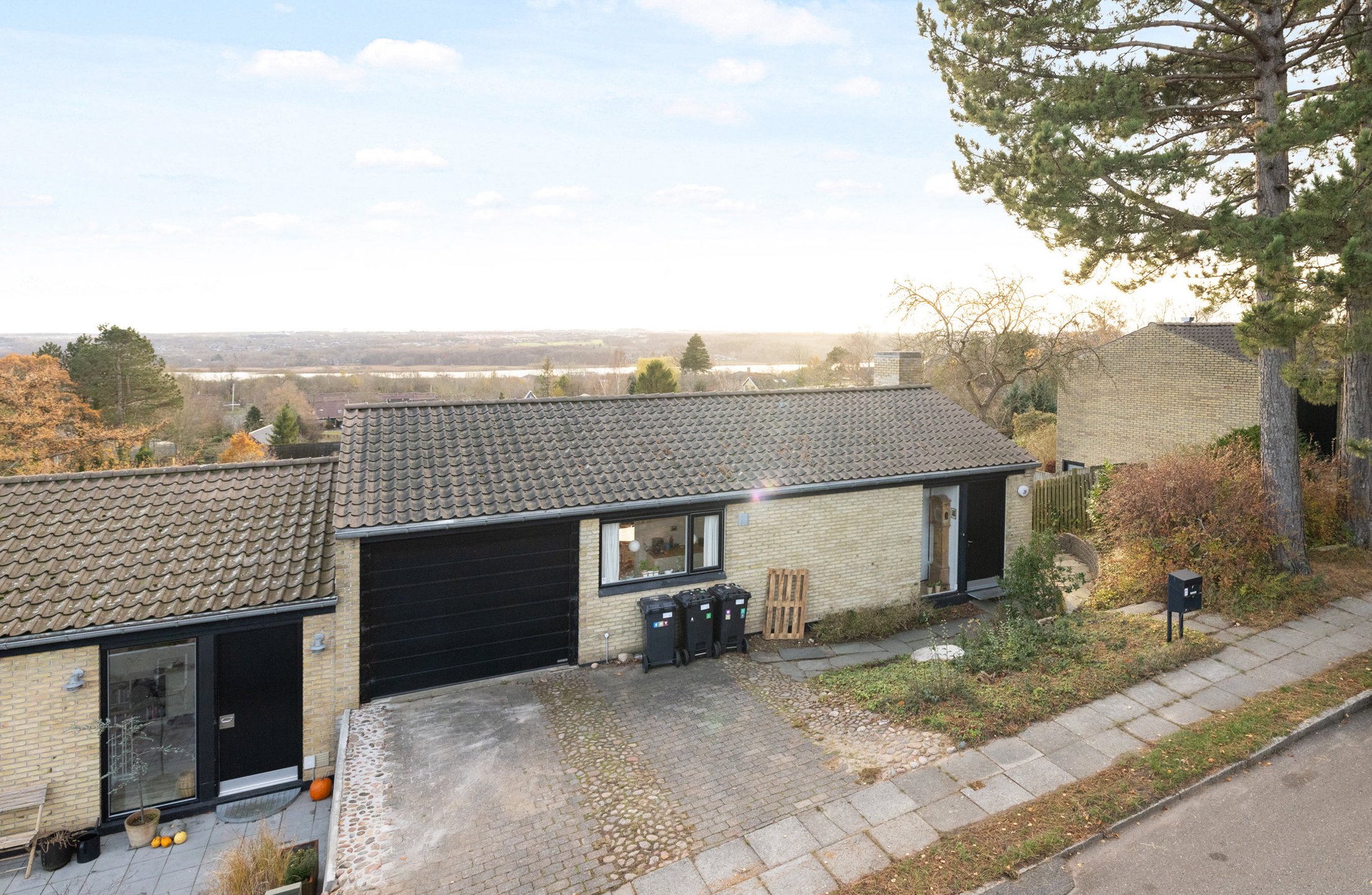 Miniaturebillede 1: . Billede af Naurvej 20, 8220 Brabrand