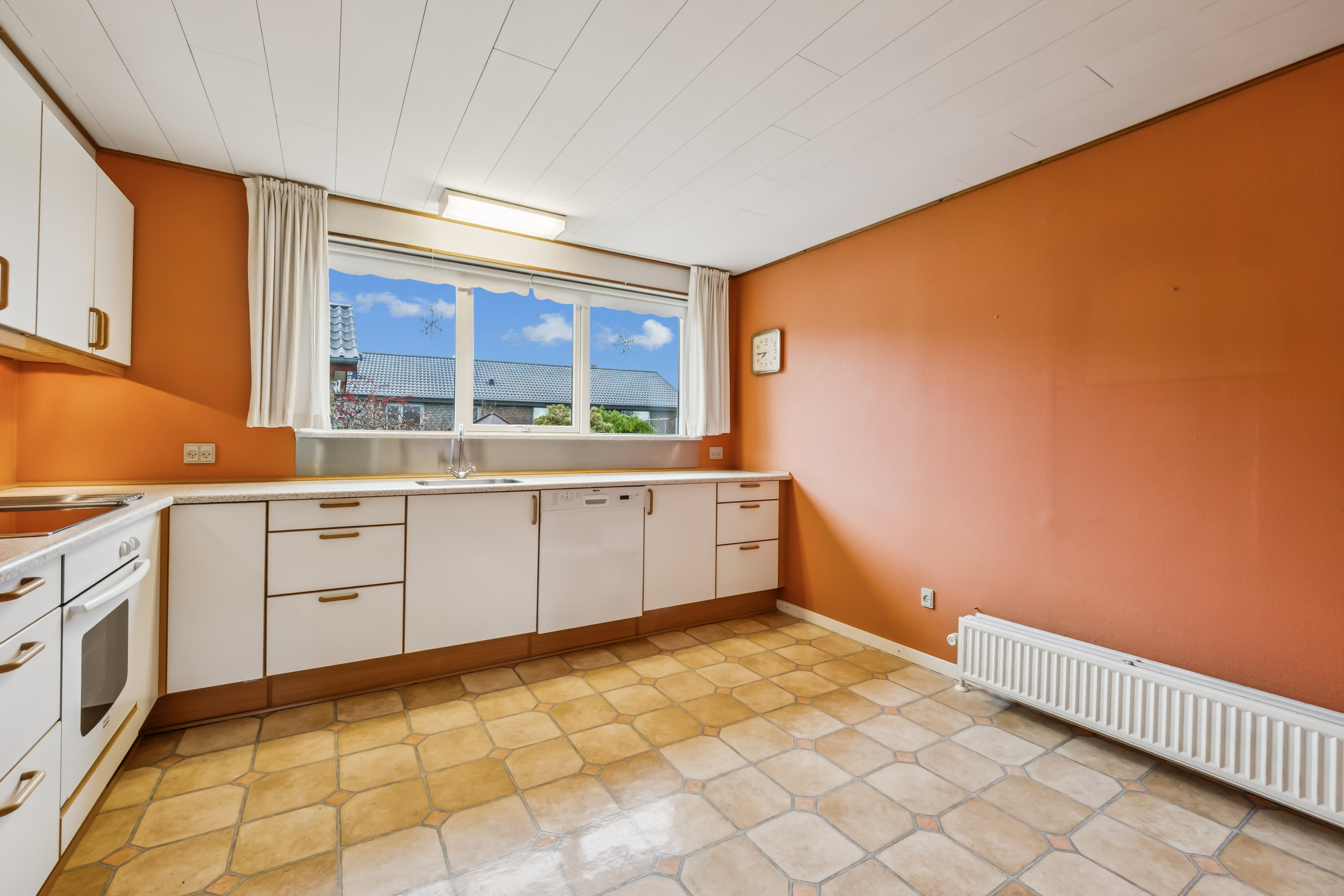 Miniaturebillede 2: køkken. Billede af Tjørnevænget 42, 7800 Skive