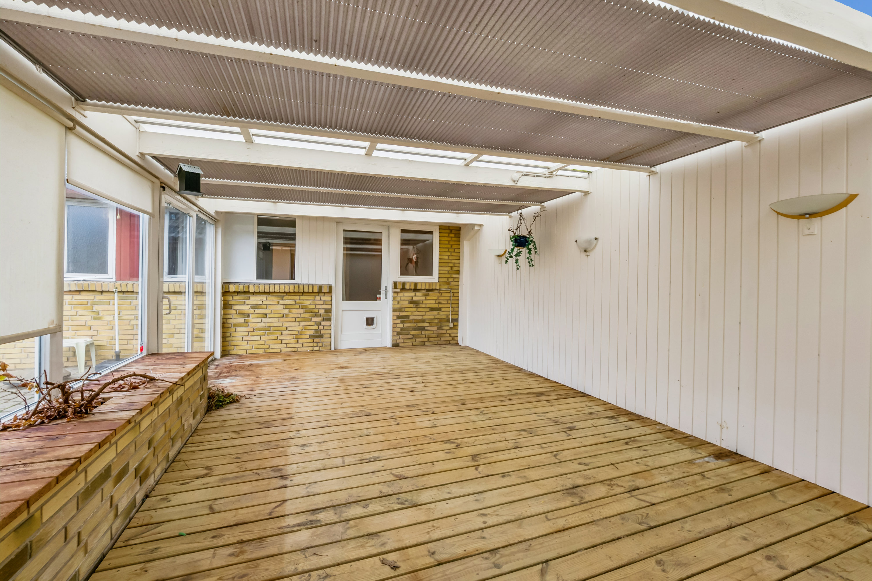 Fremhævet udestue billede i fuldskærmstilstand. Billede af Tjørnevænget 42, 7800 Skive