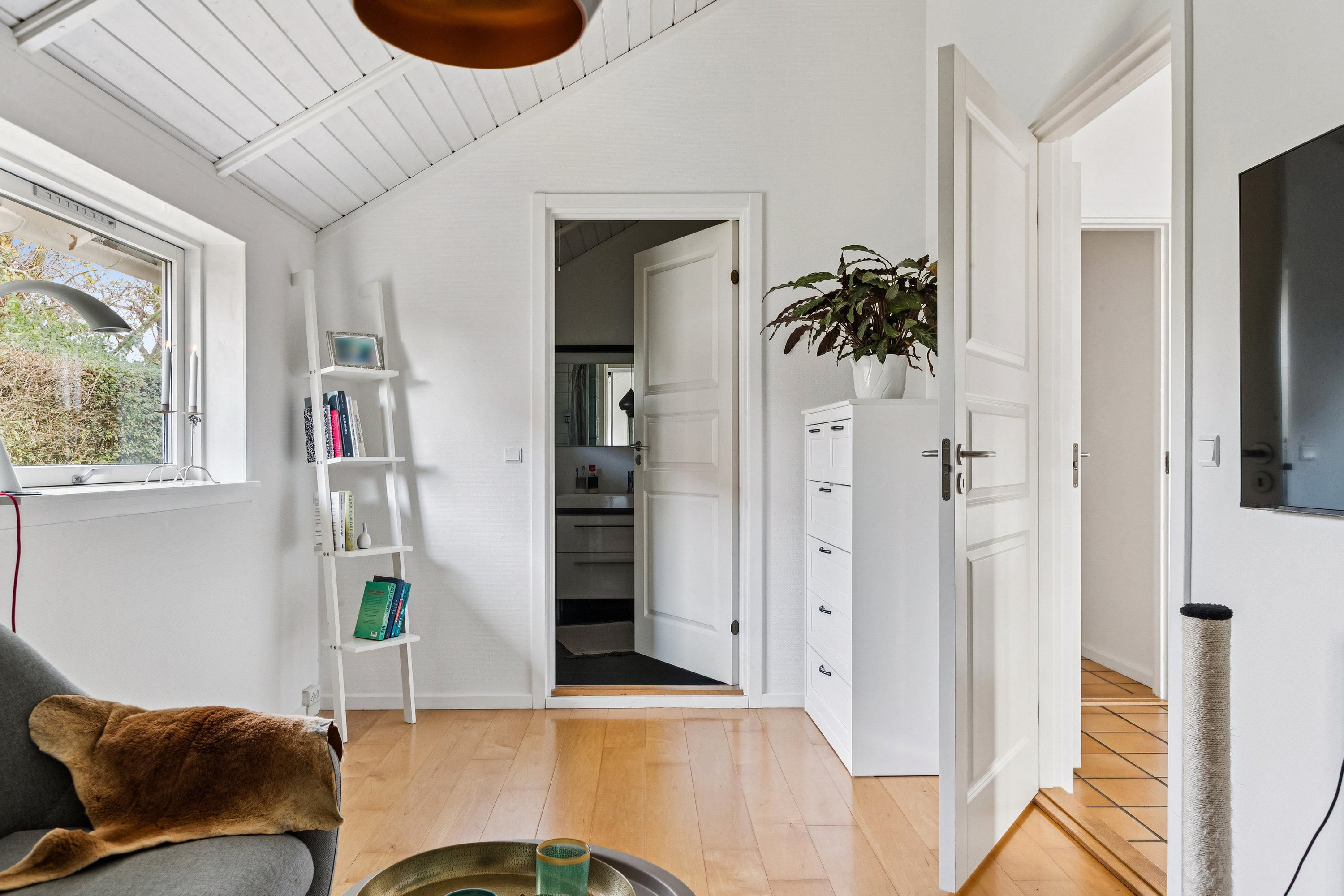 Fremhævet værelse billede i fuldskærmstilstand. Billede af Turbinevej 38, 3150 Hellebæk