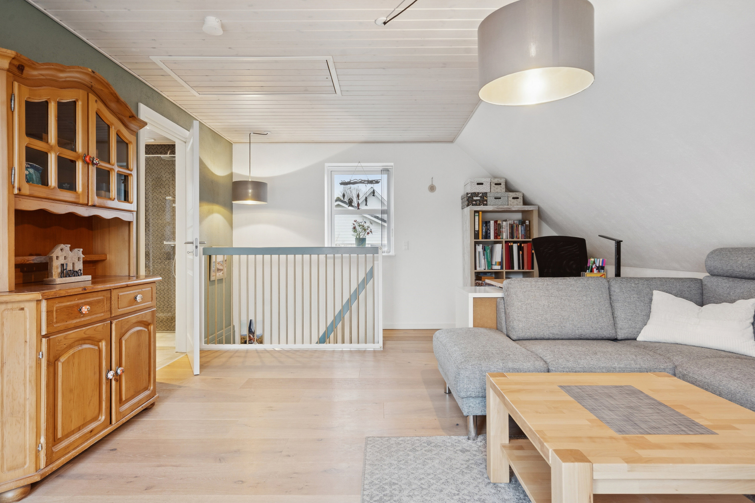 Fremhævet stue billede i fuldskærmstilstand. Billede af Musvitvej 6, Kollund, 6340 Kruså