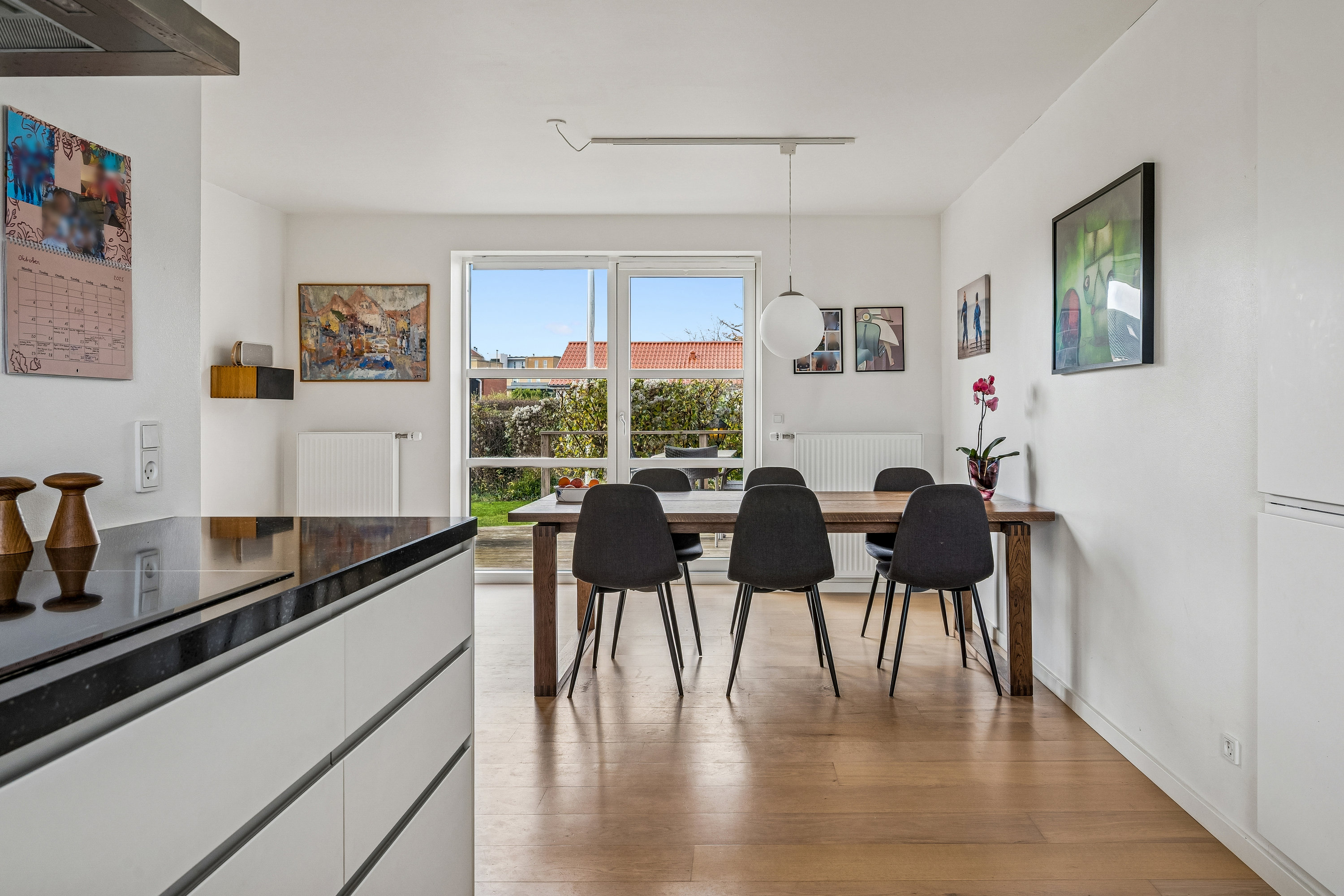 Miniaturebillede 2: stue. Billede af Fuglsøvej 4, 8240 Risskov