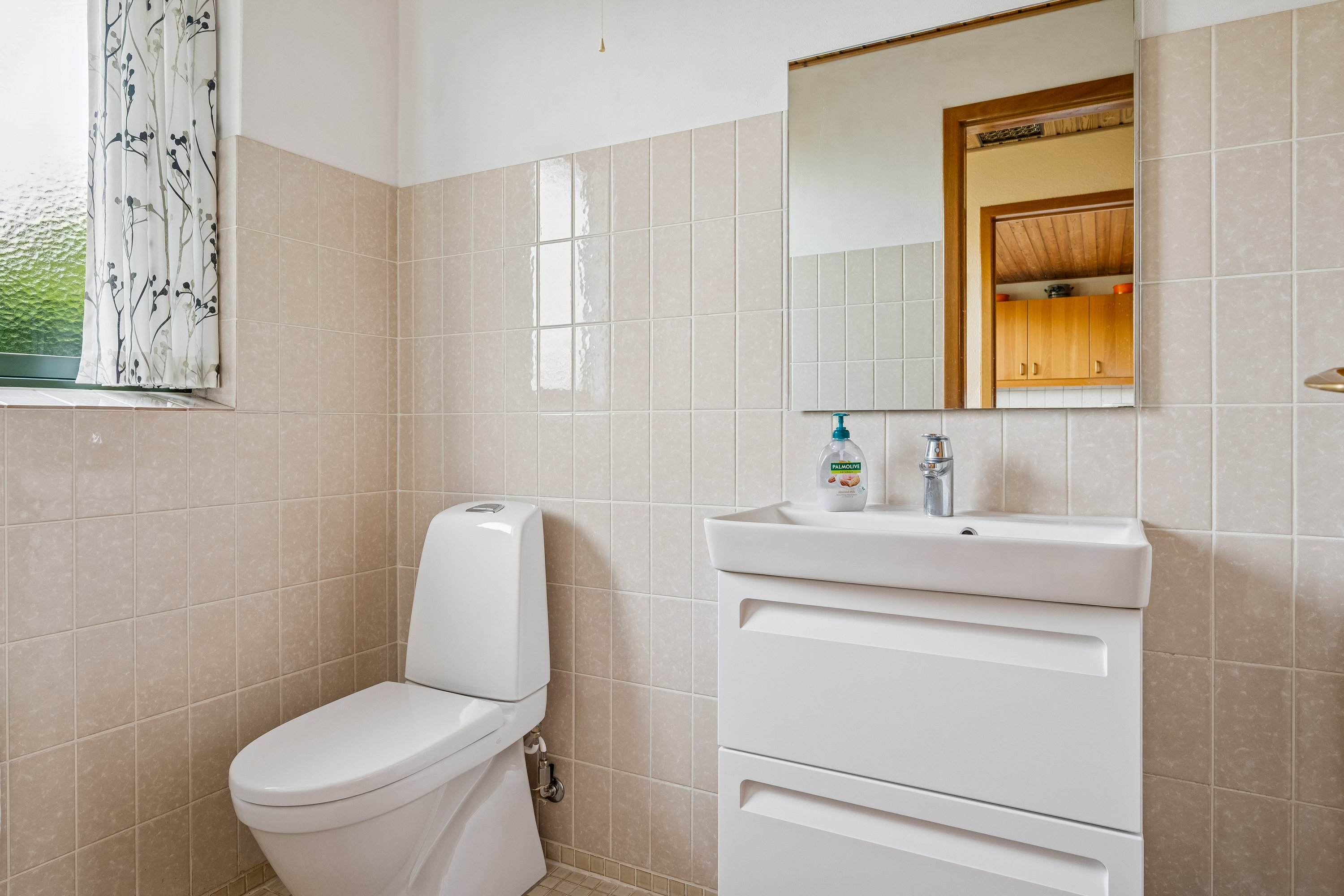 Fremhævet badeværelse billede i fuldskærmstilstand. Billede af Kanehaven 8, 8240 Risskov