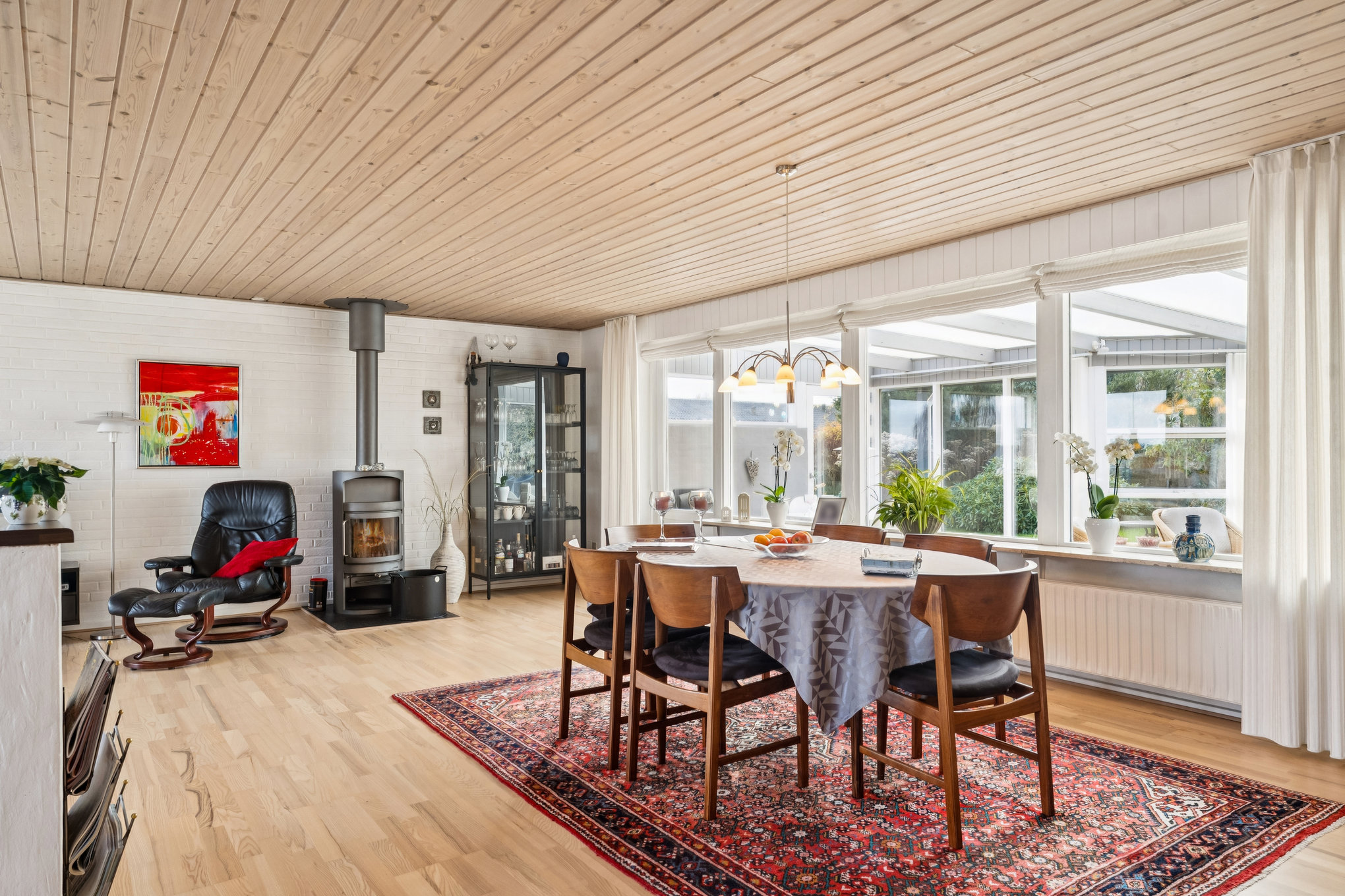 Fremhævet stue billede i fuldskærmstilstand. Billede af Fjordbakken 4, Mellerup, 8930 Randers NØ