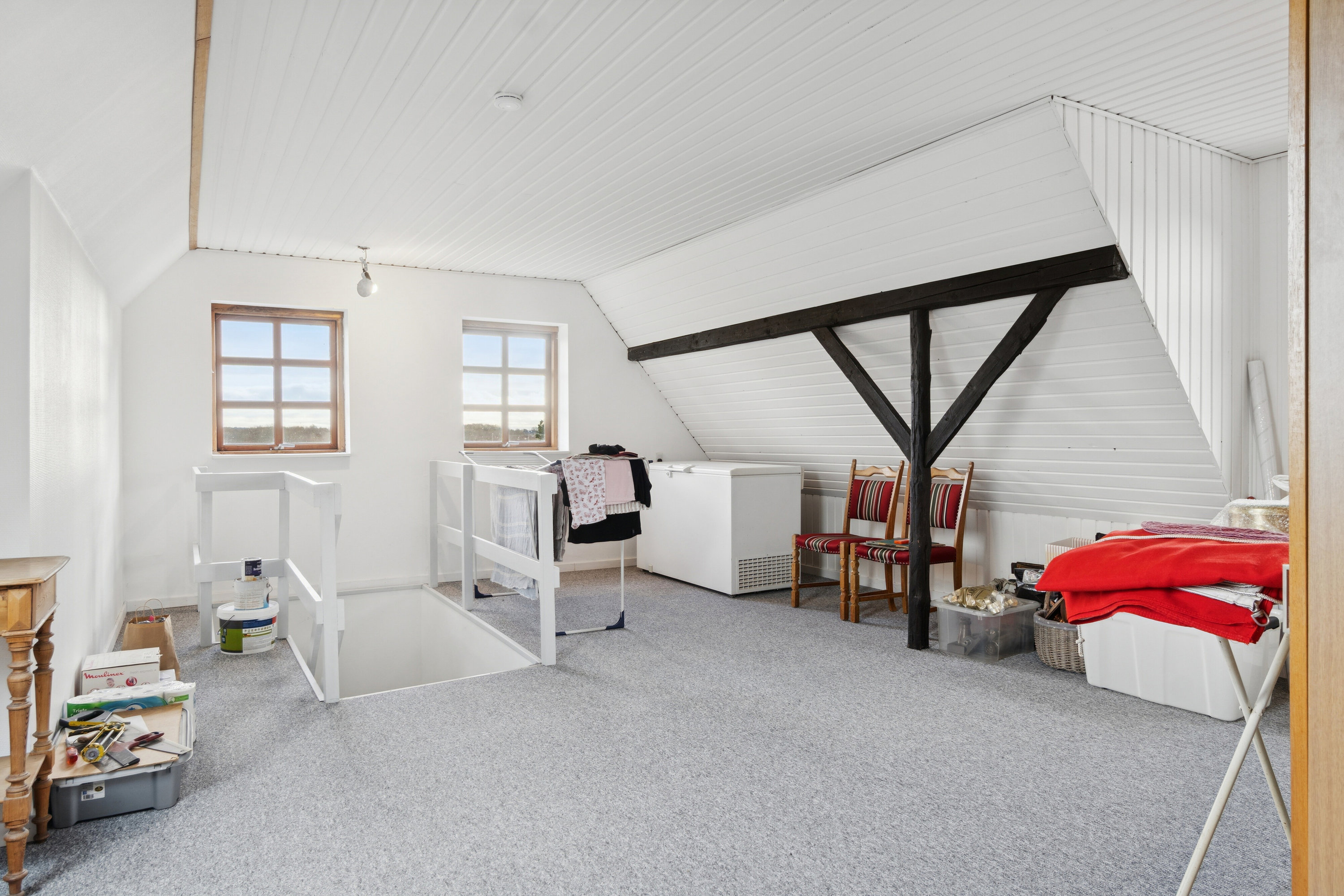 Fremhævet værelse billede i fuldskærmstilstand. Billede af Funder Kirkevej 9, 8600 Silkeborg