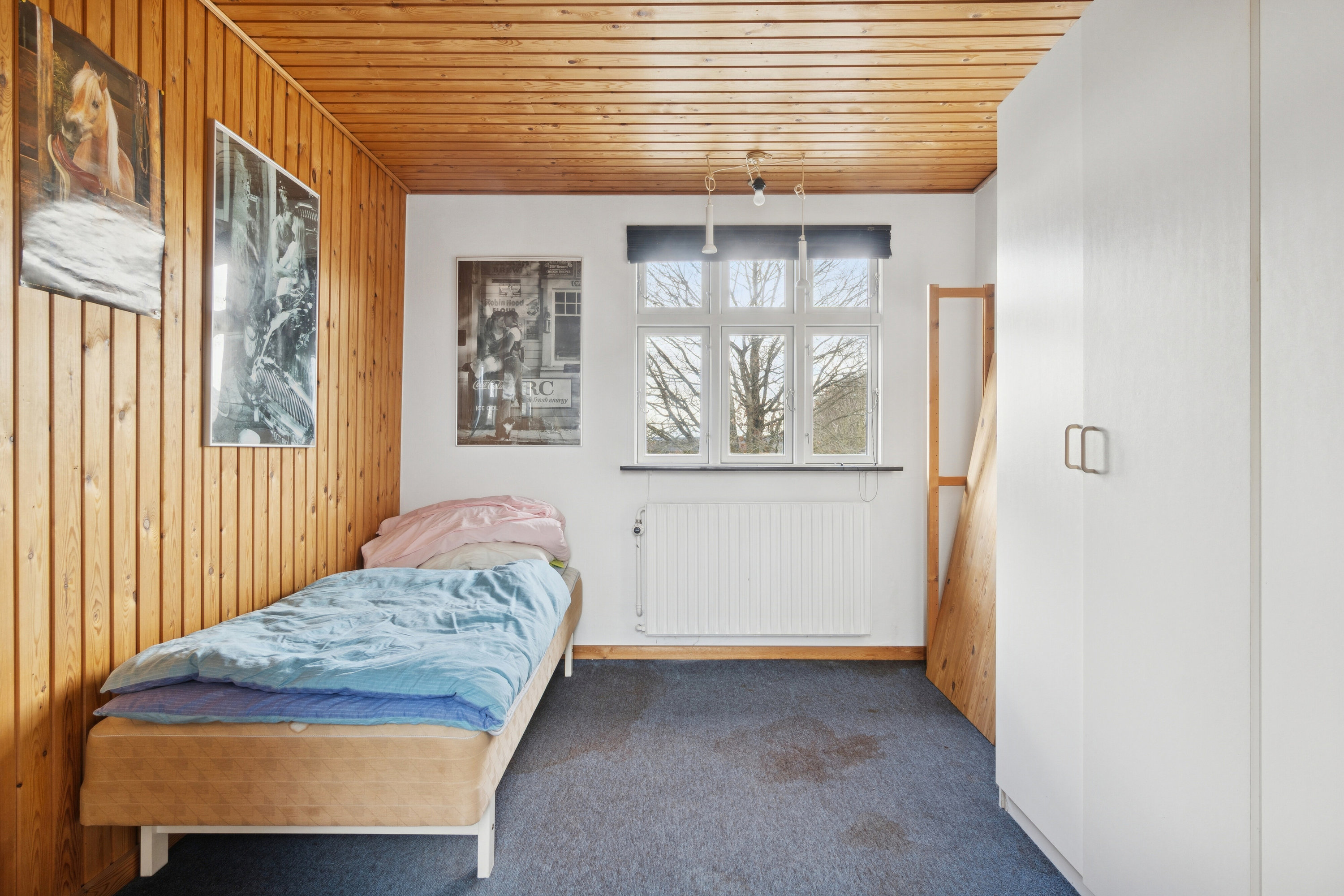 Fremhævet soveværelse billede i fuldskærmstilstand. Billede af Funder Kirkevej 9, 8600 Silkeborg