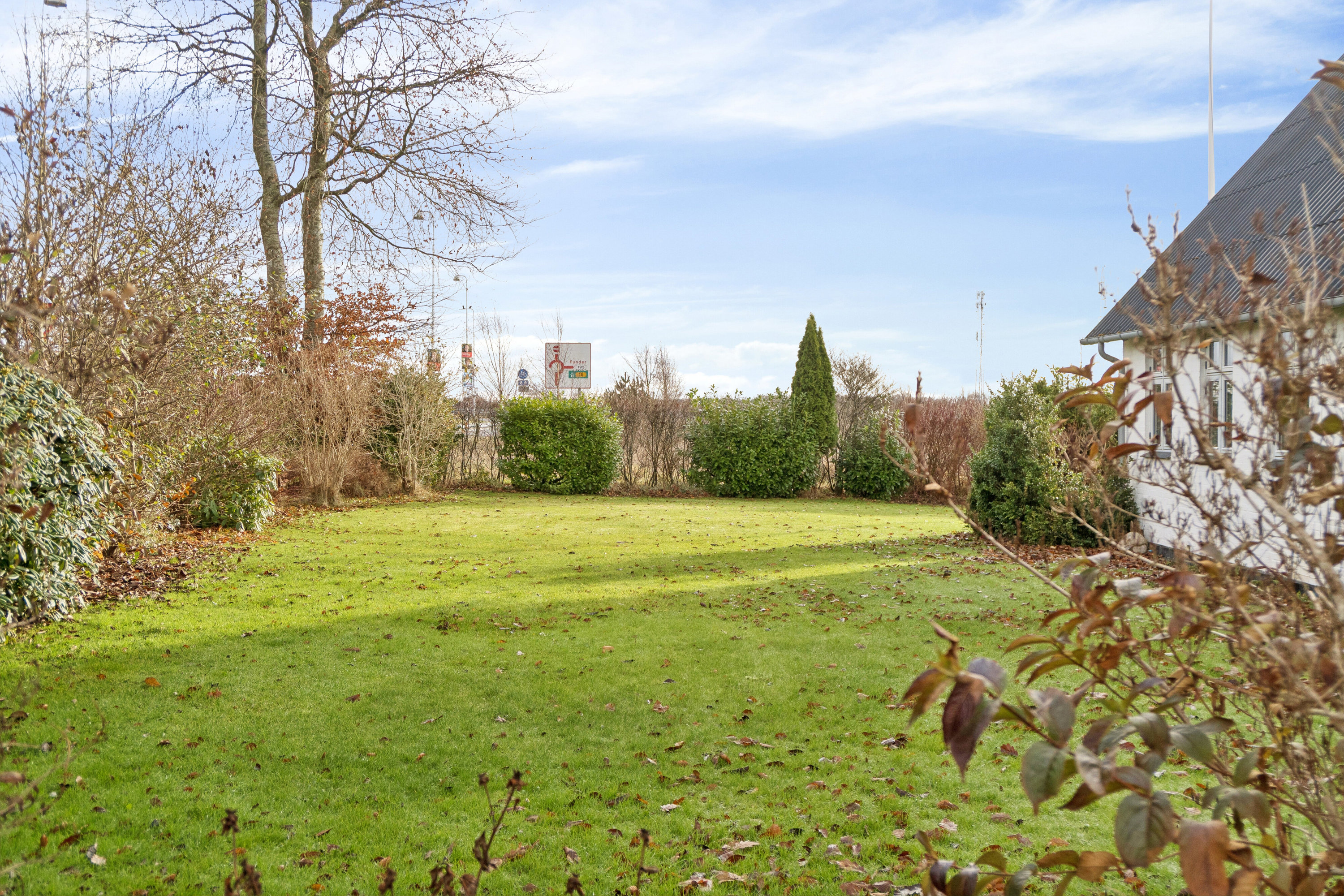 Fremhævet have billede i fuldskærmstilstand. Billede af Funder Kirkevej 9, 8600 Silkeborg