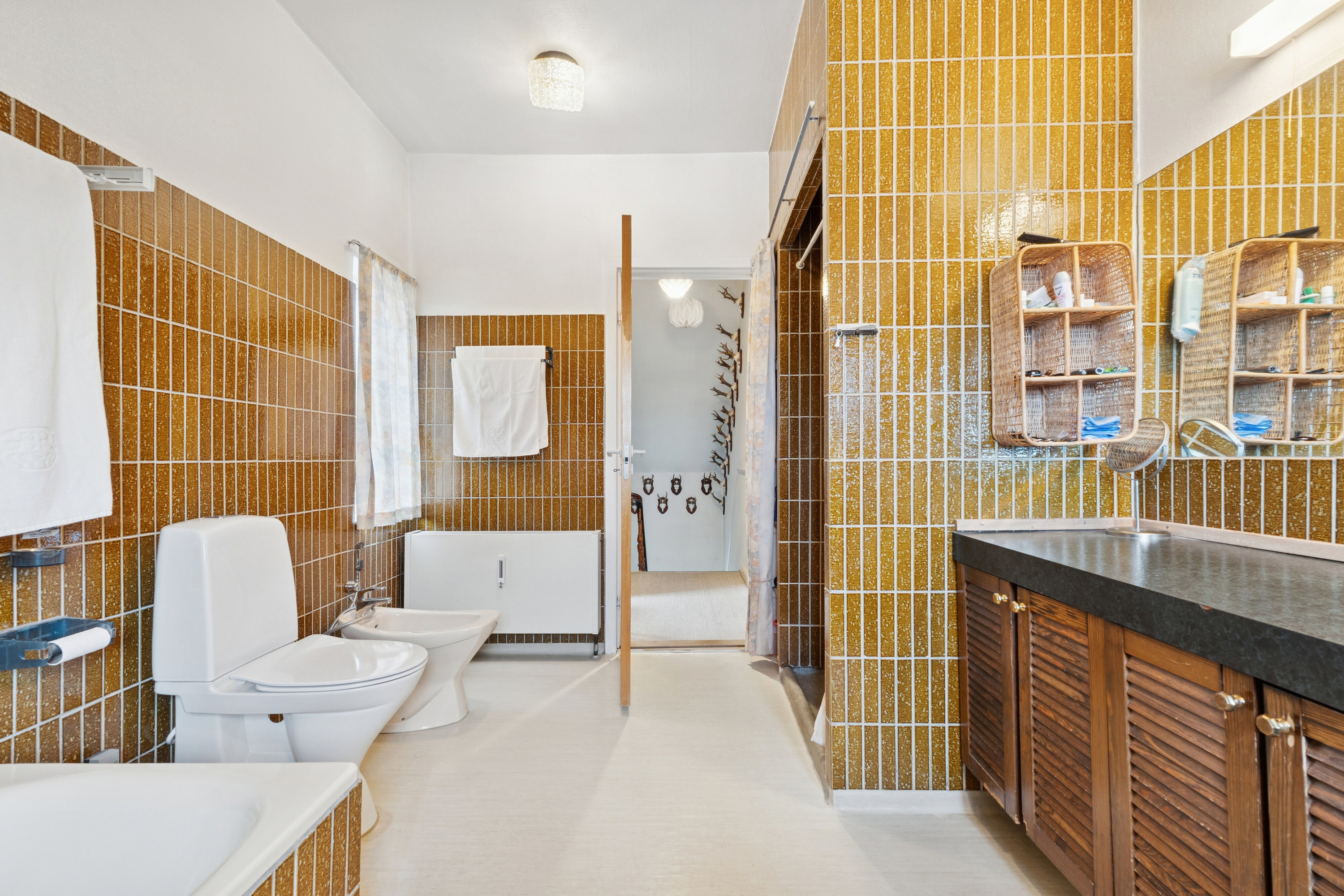 Fremhævet badeværelse billede i fuldskærmstilstand. Billede af Dyrehavevej 21, 5800 Nyborg