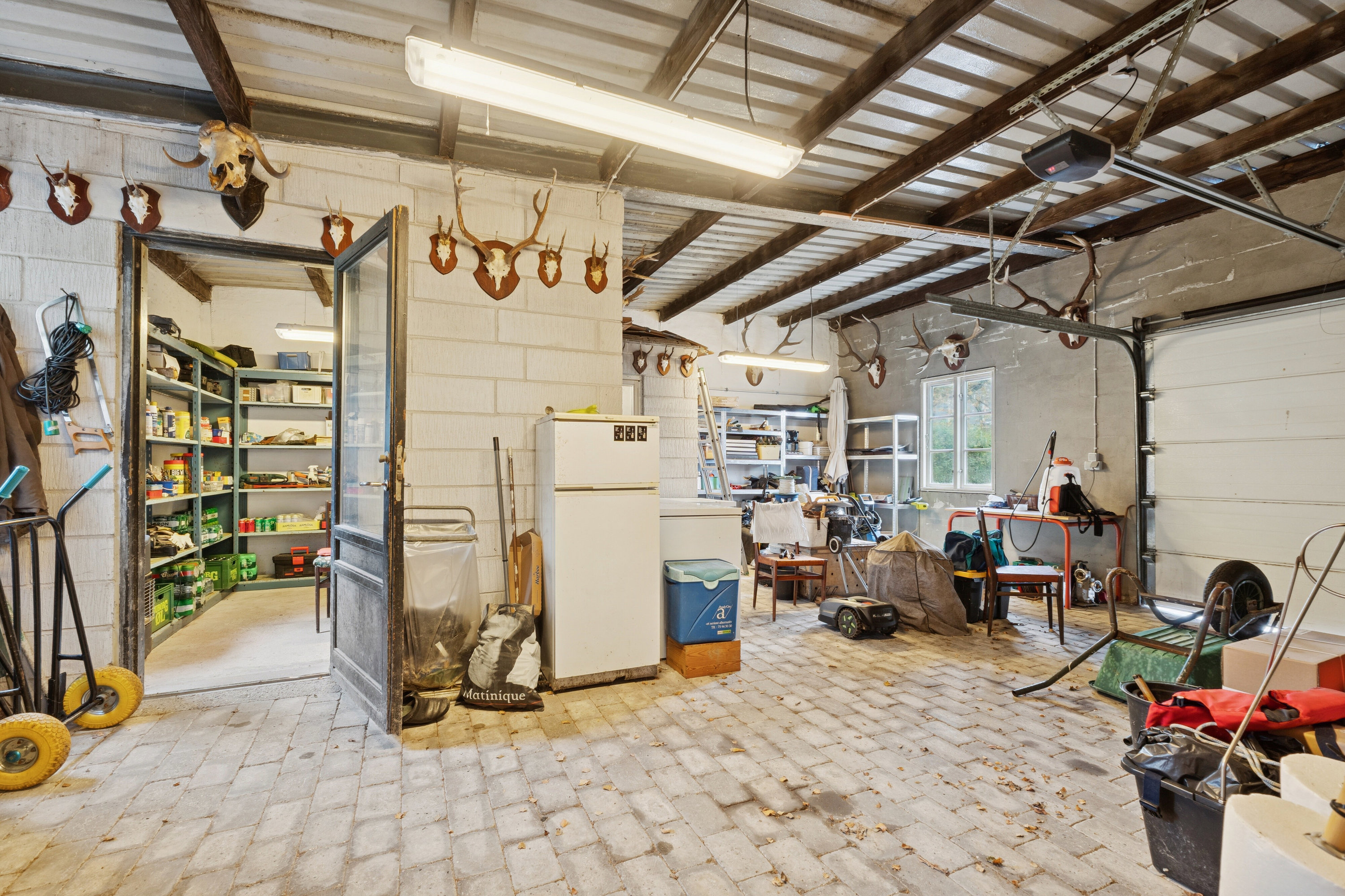 Fremhævet garage billede i fuldskærmstilstand. Billede af Dyrehavevej 21, 5800 Nyborg