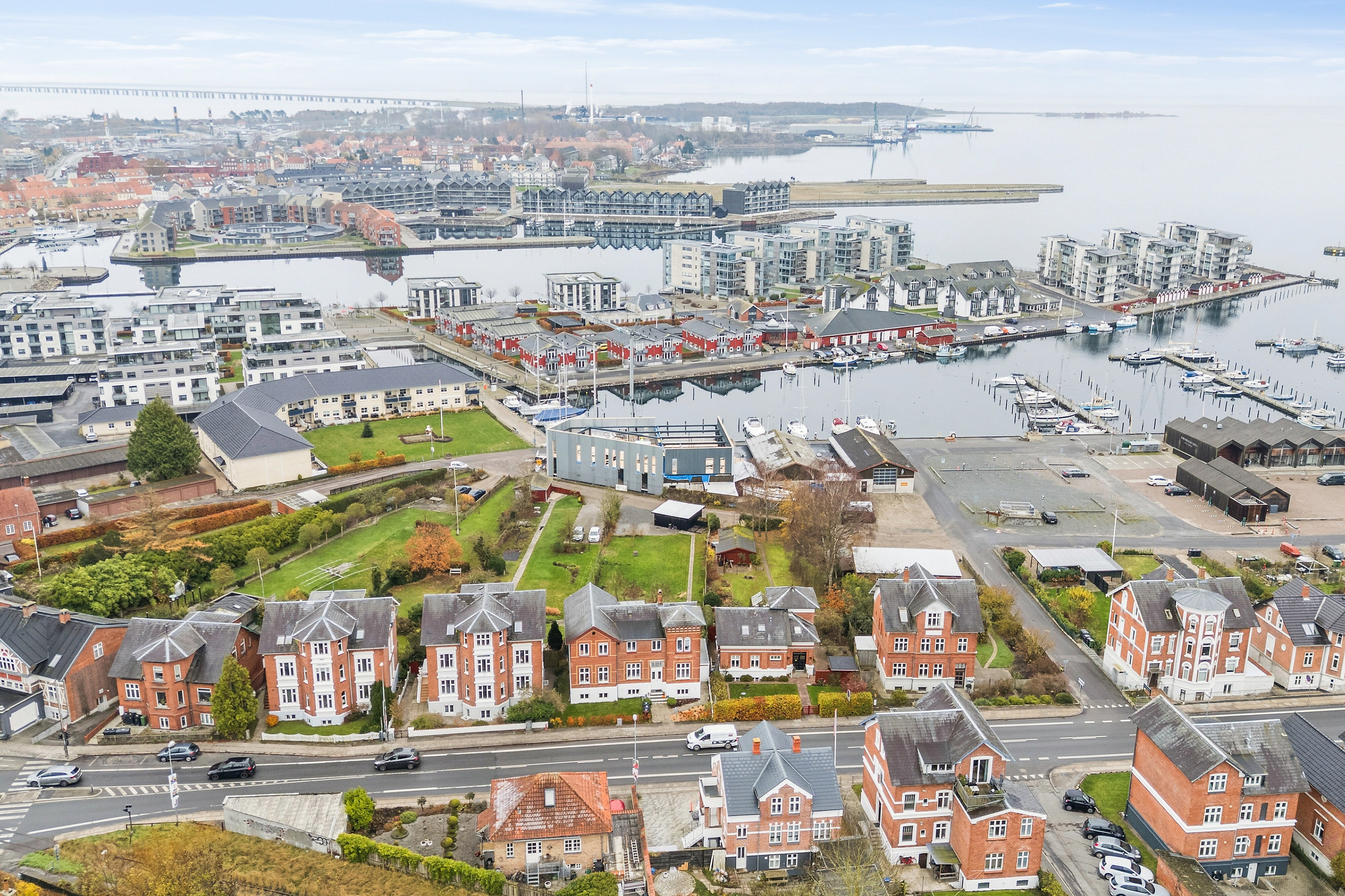 Fremhævet luftfoto billede i fuldskærmstilstand. Billede af Dyrehavevej 21, 5800 Nyborg