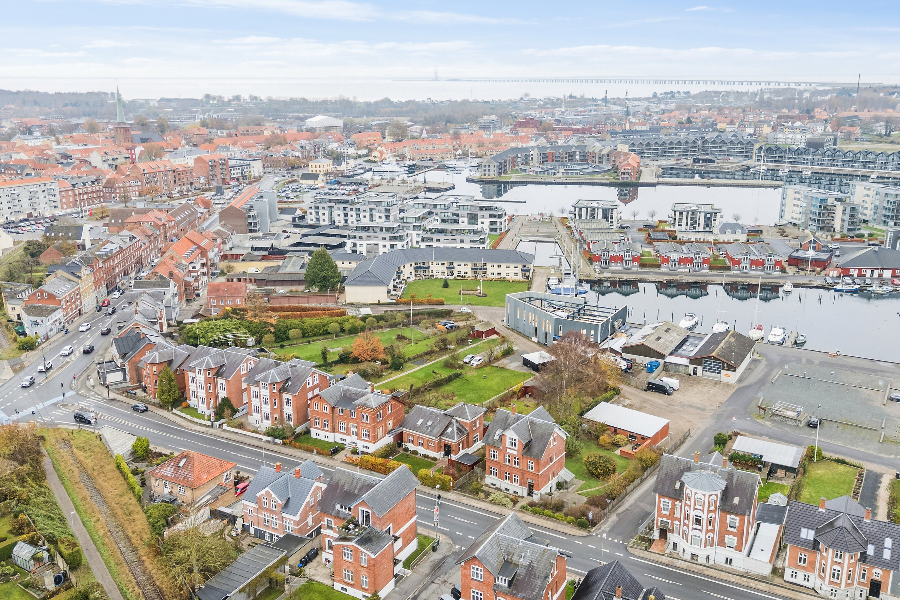 Fremhævet luftfoto billede i fuldskærmstilstand. Billede af Dyrehavevej 21, 5800 Nyborg