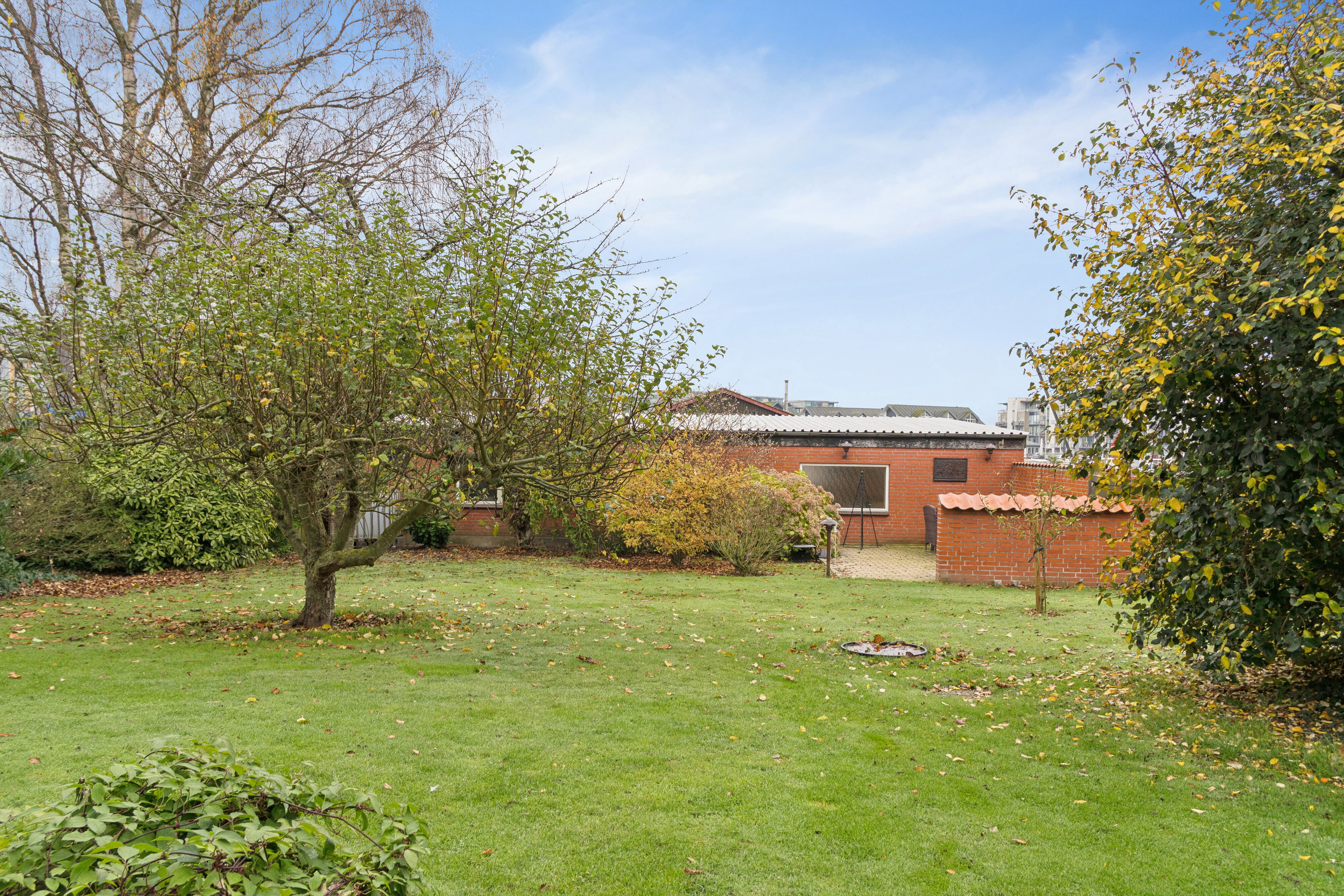 Fremhævet udendørs billede i fuldskærmstilstand. Billede af Dyrehavevej 21, 5800 Nyborg