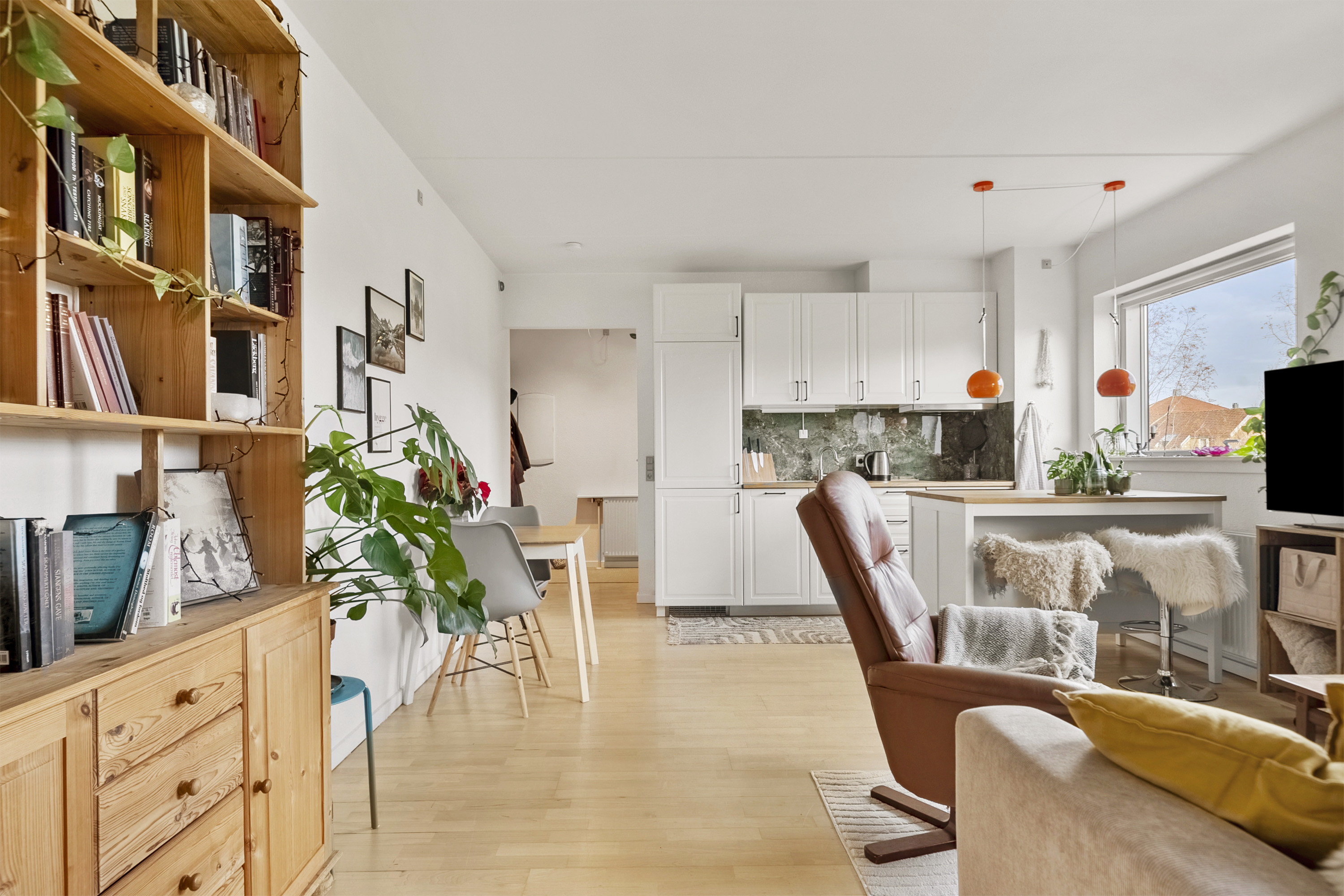 Miniaturebillede 1: stue. Billede af Skejbyparken 214, Skejby, 8200 Aarhus N