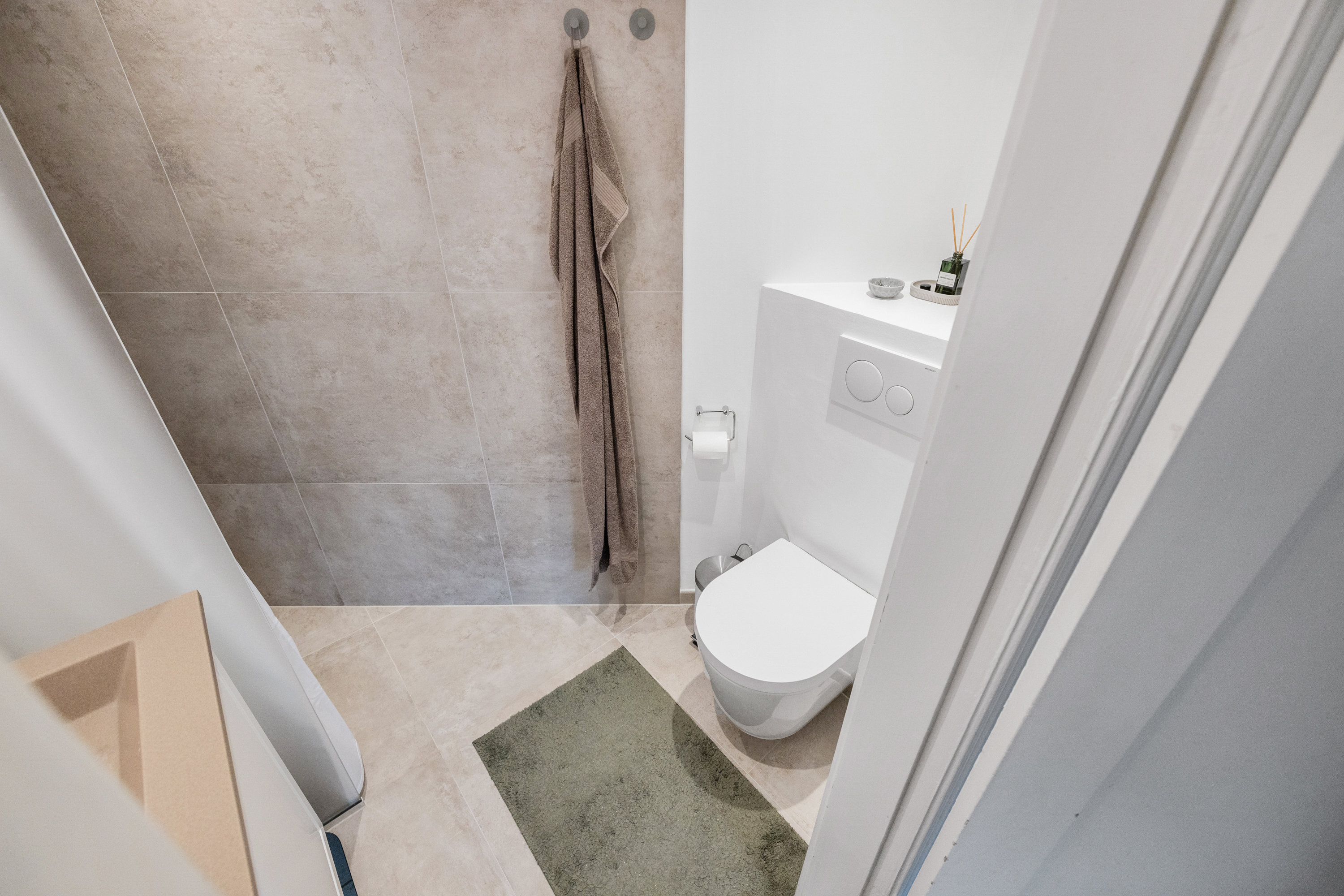 Fremhævet badeværelse billede i fuldskærmstilstand. Billede af Fredensvej 2, 2. th., 8260 Viby J