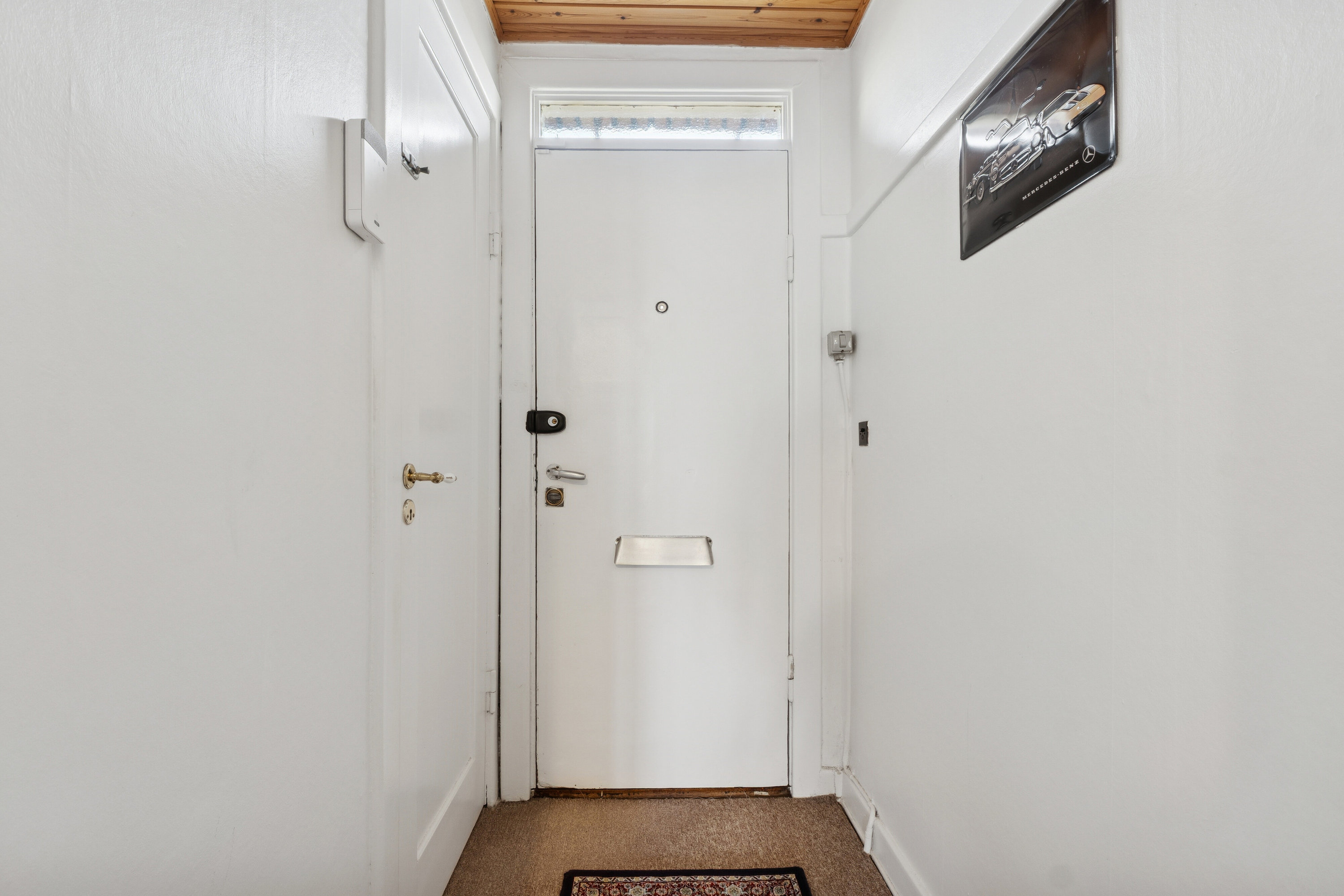 Fremhævet hall billede i fuldskærmstilstand. Billede af Kærbyvej 146, 2610 Rødovre