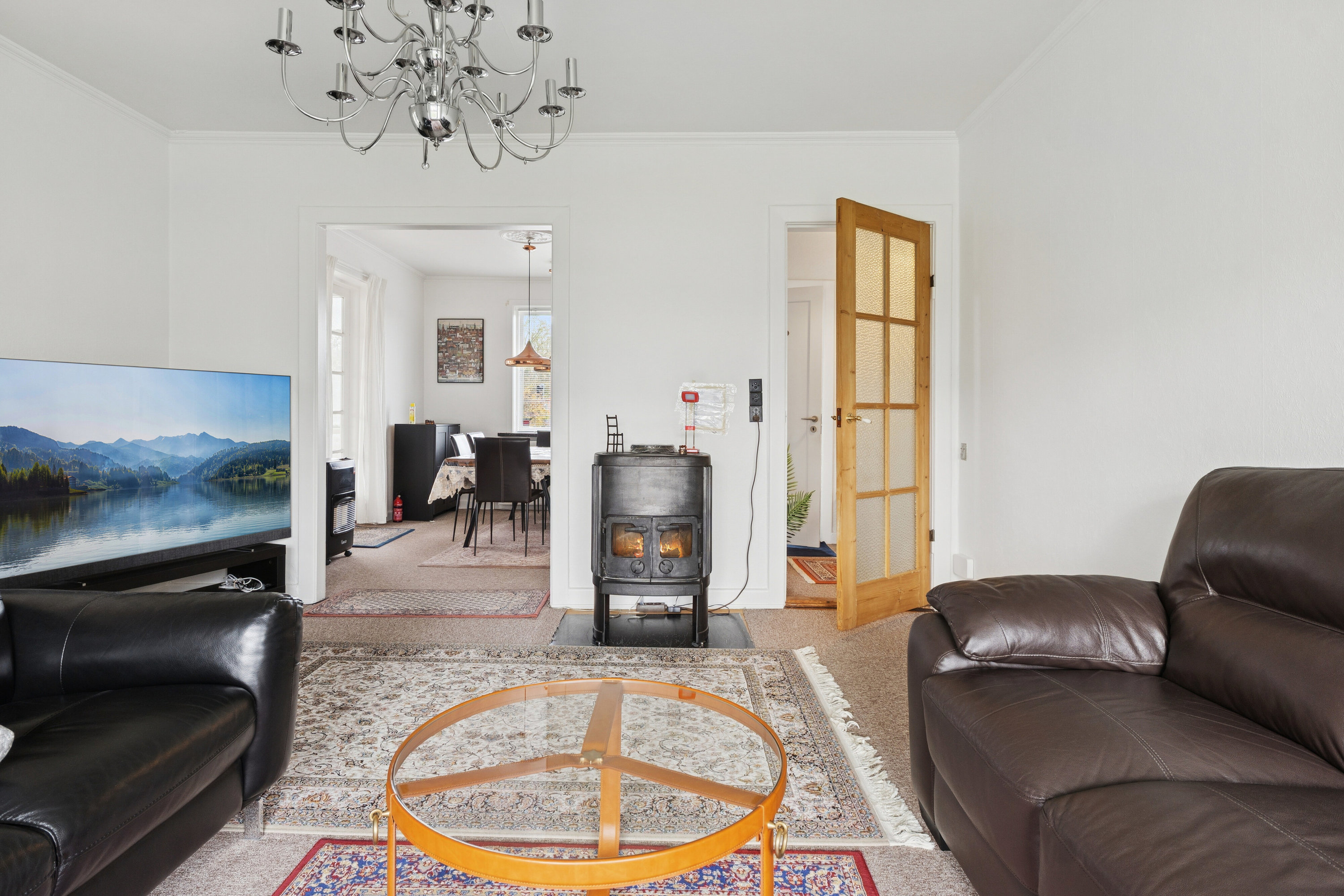 Miniaturebillede 1: stue. Billede af Kærbyvej 146, 2610 Rødovre