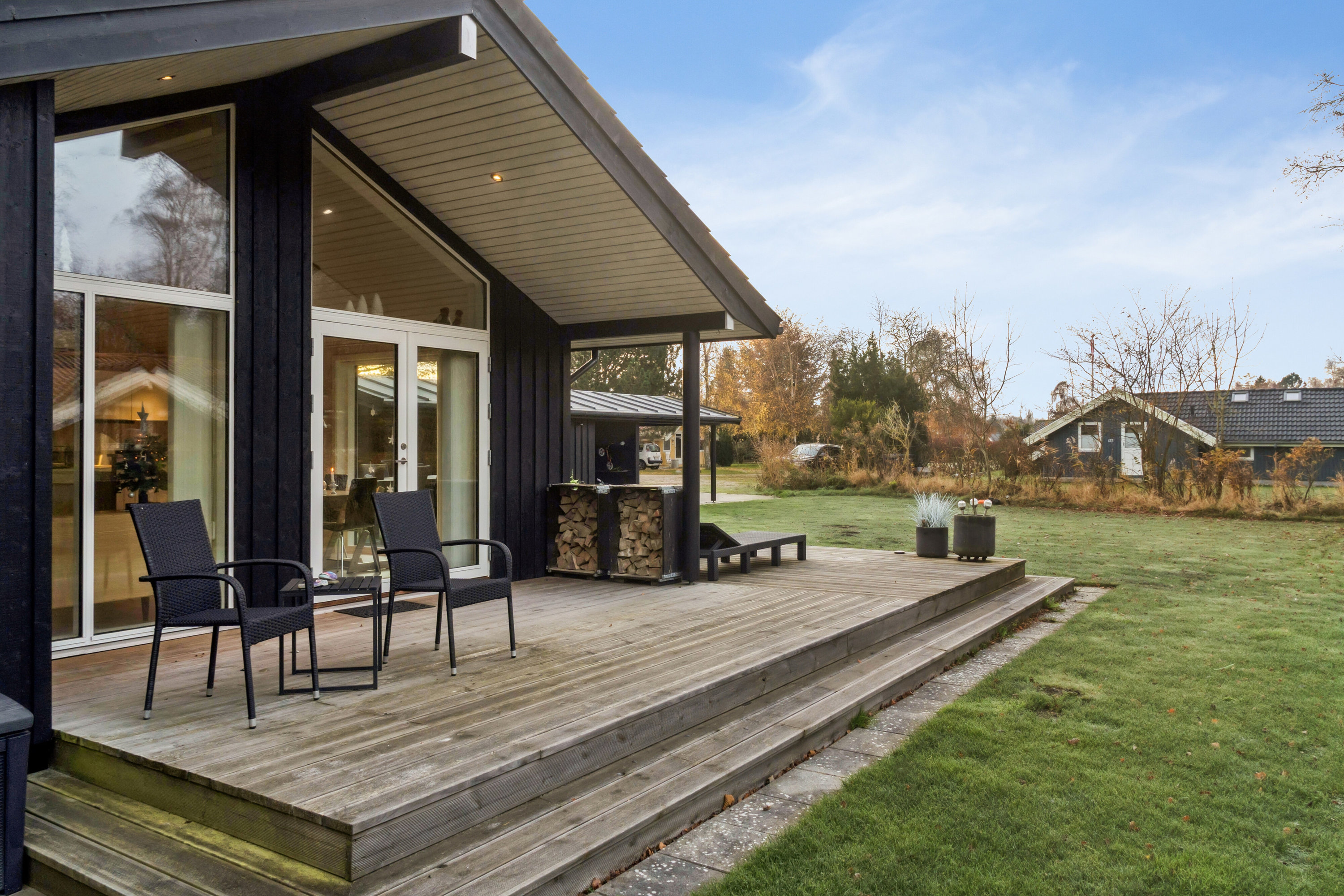 Fremhævet terrasse billede i fuldskærmstilstand. Billede af Østre Strand 131, Kobæk, 4230 Skælskør