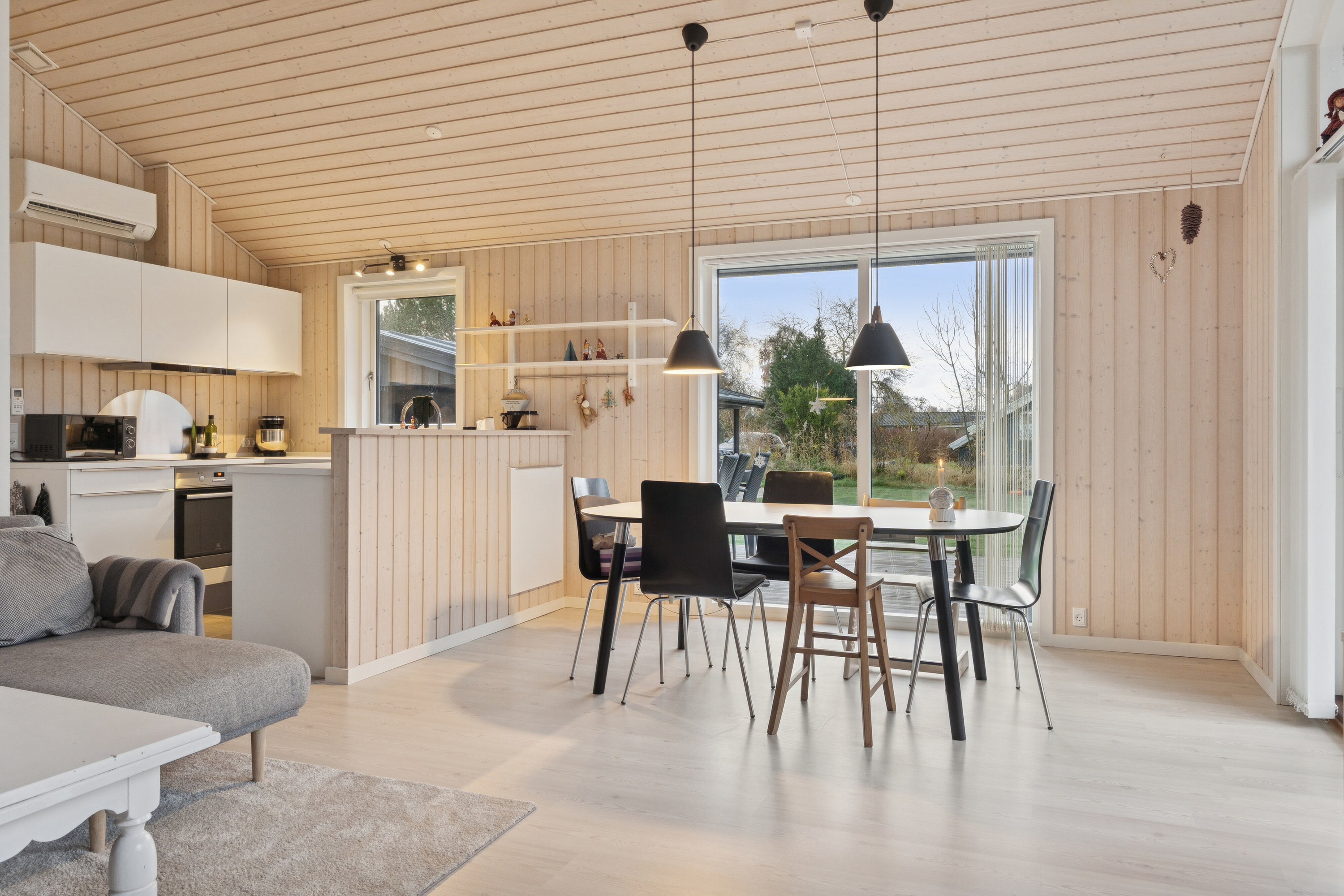 Fremhævet spisestue billede i fuldskærmstilstand. Billede af Østre Strand 131, Kobæk, 4230 Skælskør