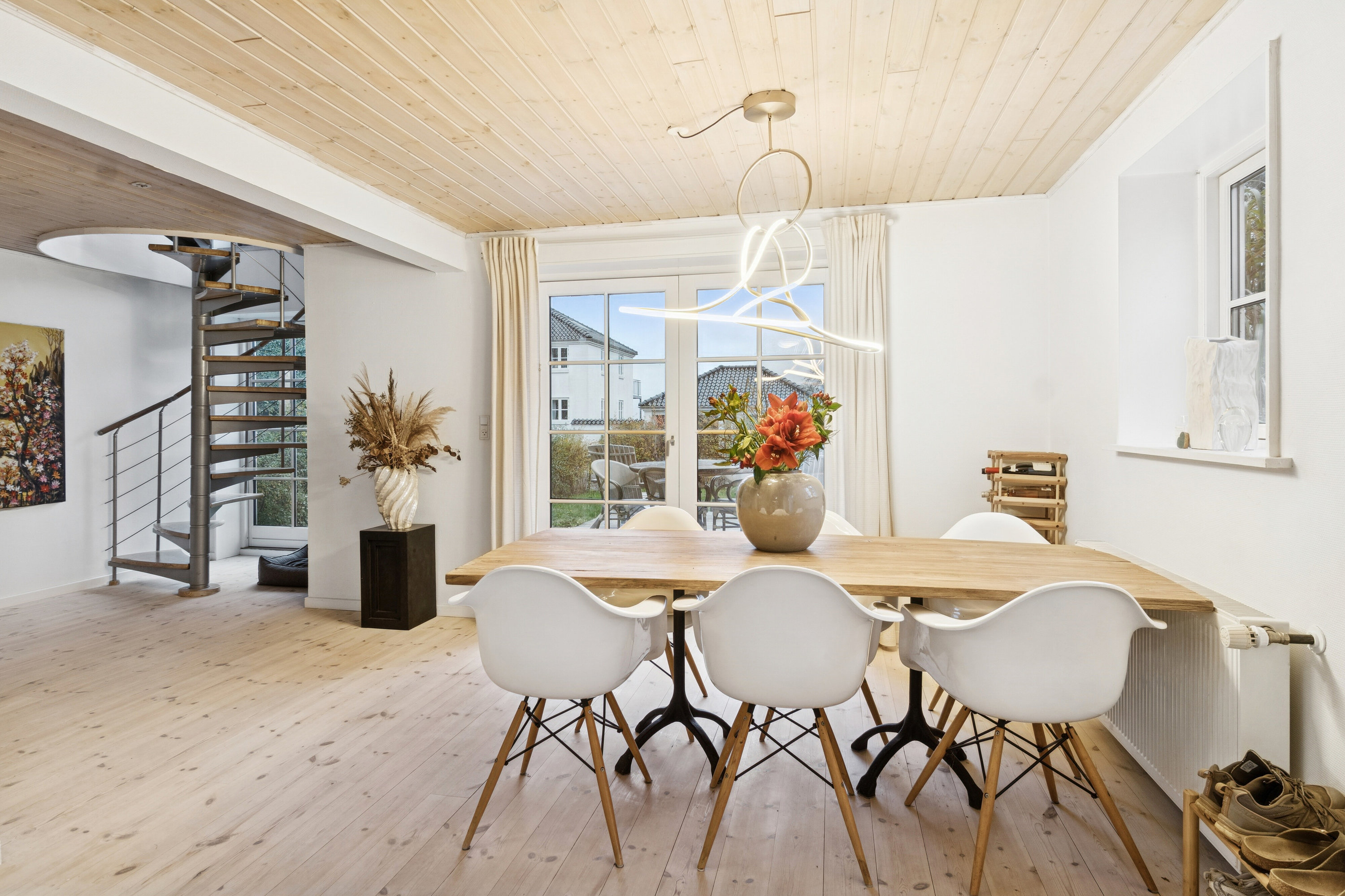 Fremhævet spisestue billede i fuldskærmstilstand. Billede af Røsnæsvej 169A, 1., 4400 Kalundborg