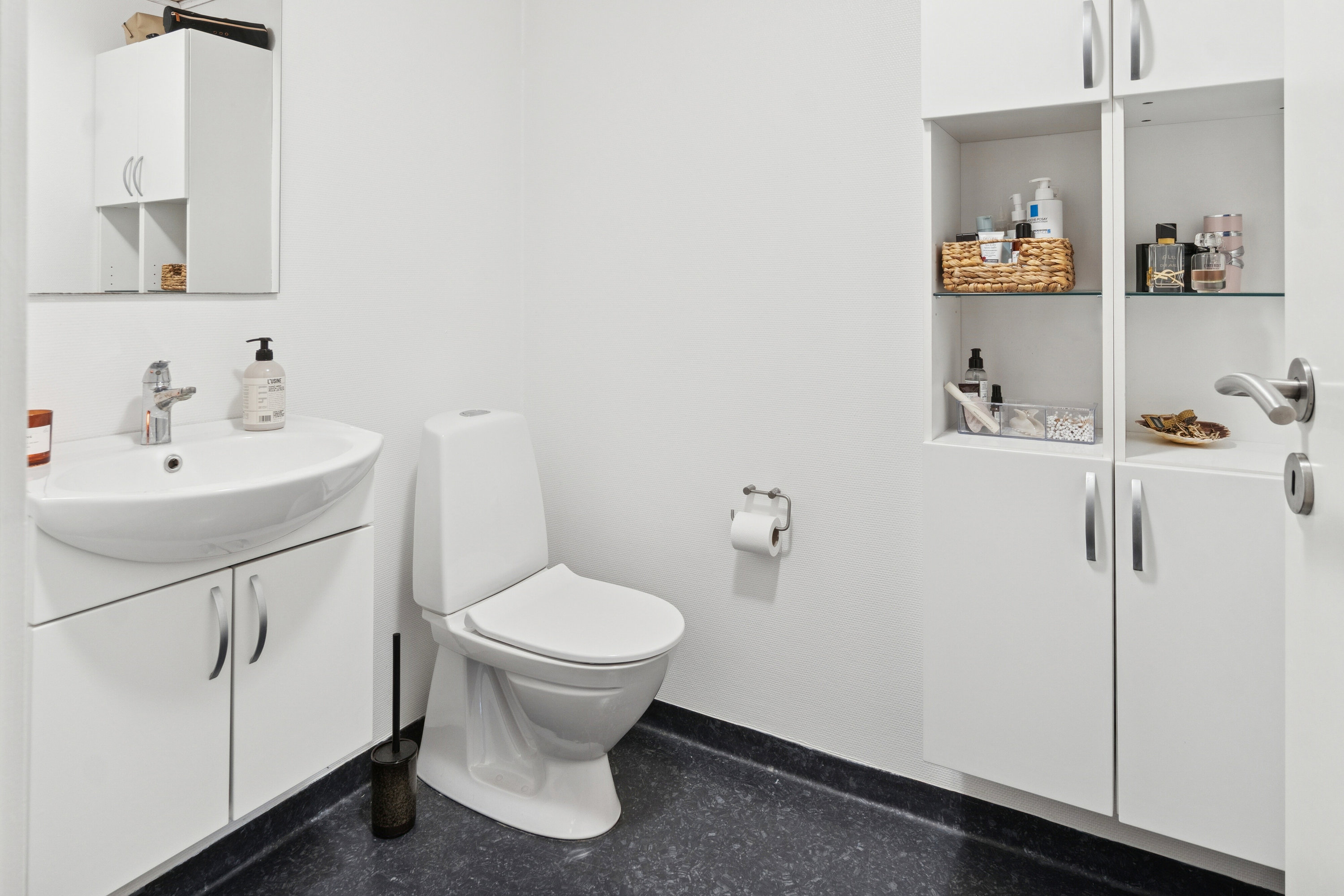 Fremhævet badeværelse billede i fuldskærmstilstand. Billede af Røsnæsvej 169A, 1., 4400 Kalundborg