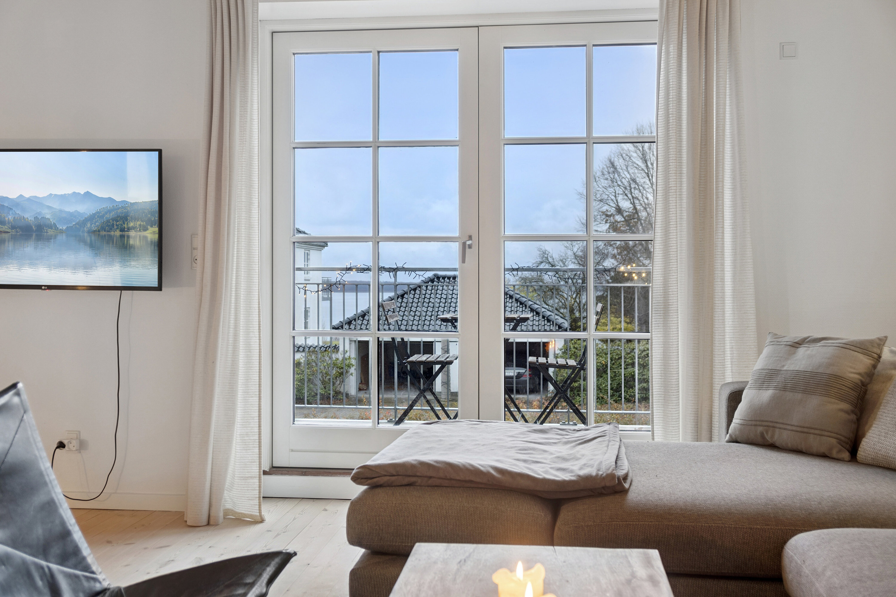 Fremhævet stue billede i fuldskærmstilstand. Billede af Røsnæsvej 169A, 1., 4400 Kalundborg