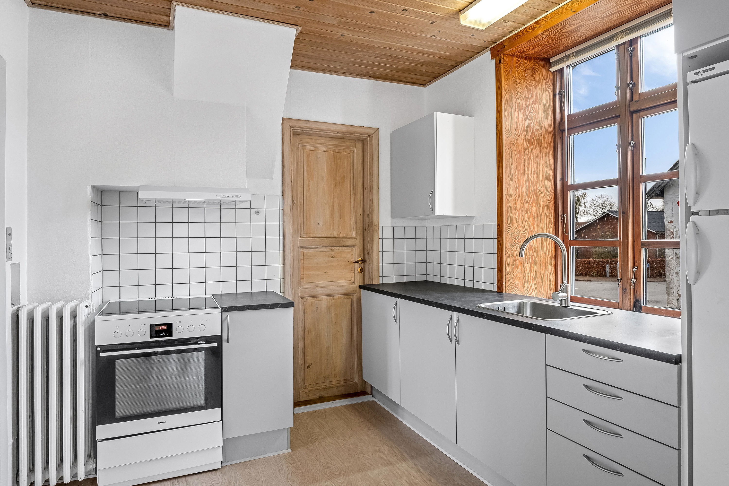 Fremhævet køkken billede i fuldskærmstilstand. Billede af Nørrevej 58, 6280 Højer