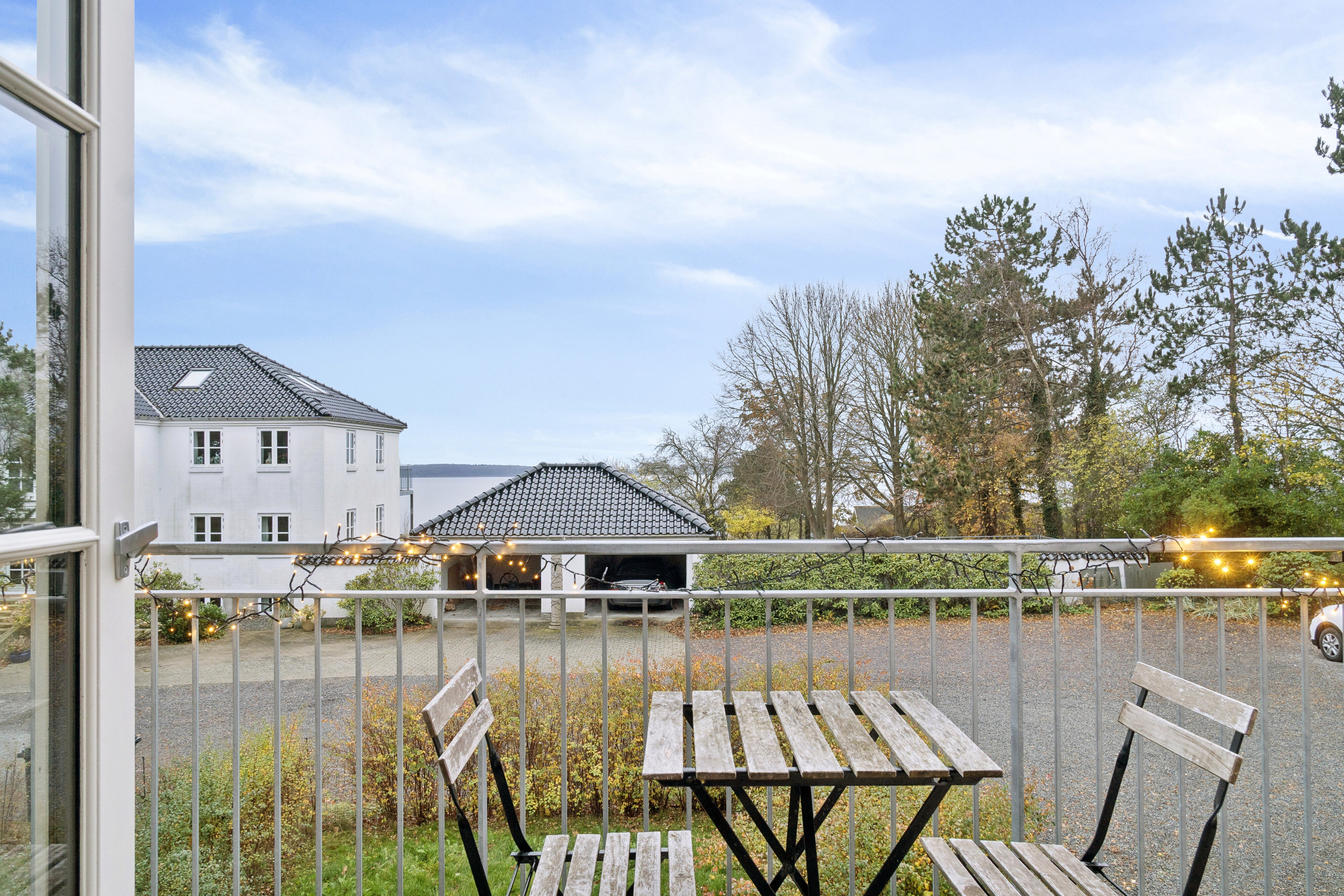 Miniaturebillede 2: altan. Billede af Røsnæsvej 169A, 1., 4400 Kalundborg