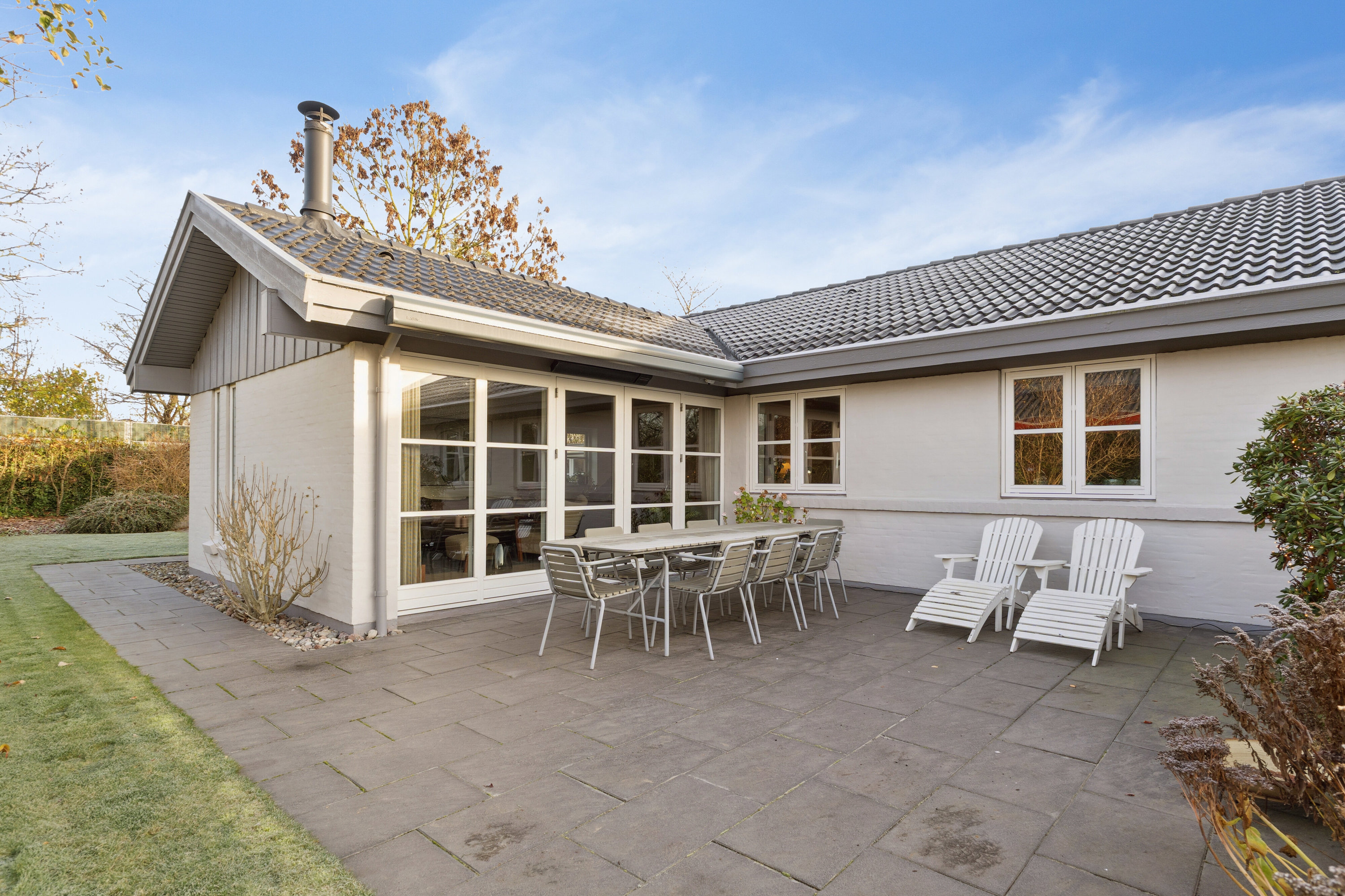 Fremhævet set fra haven billede i fuldskærmstilstand. Billede af Vingeager 9, 2600 Glostrup