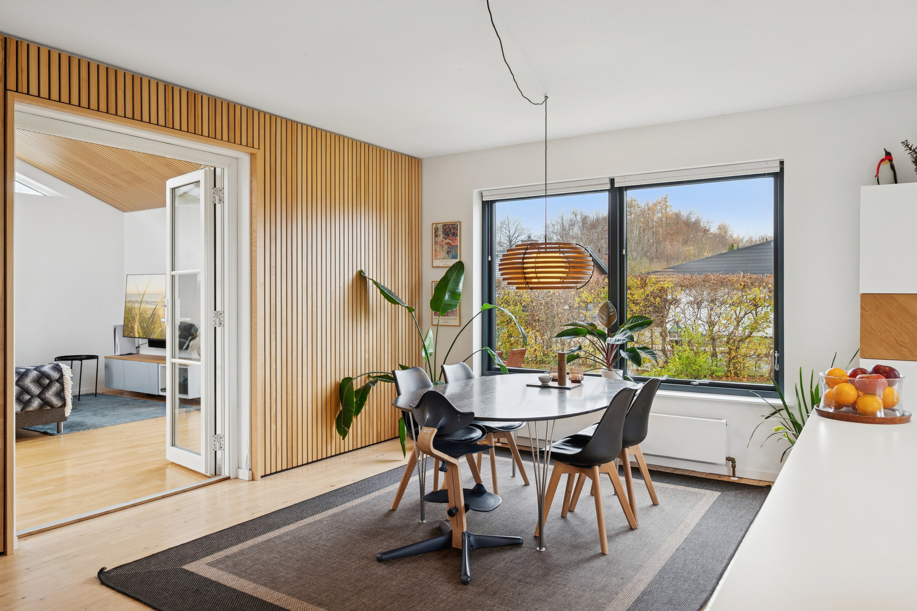 Miniaturebillede 1: spisestue. Billede af Stjernevangen 3, 2600 Glostrup