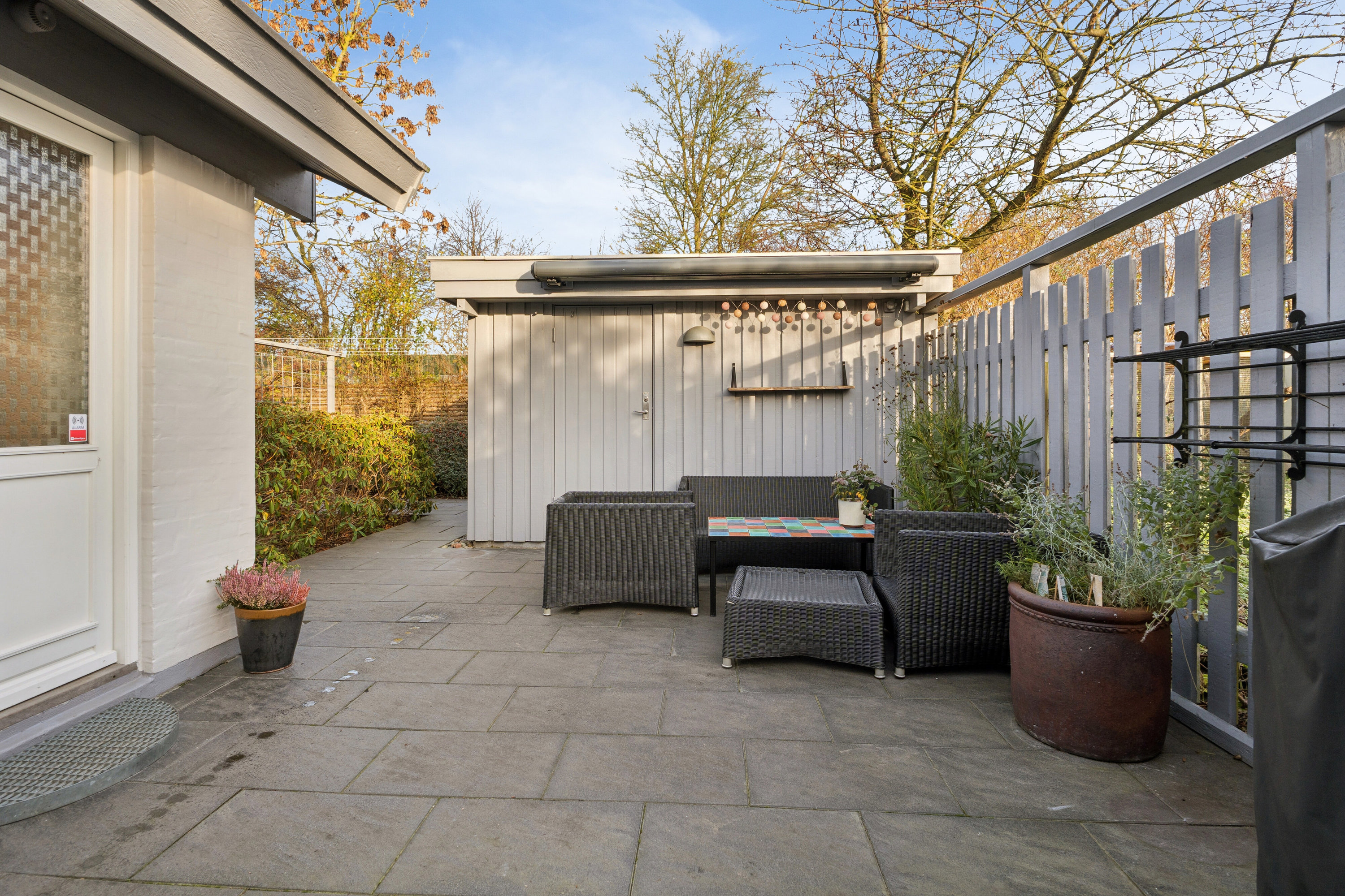 Fremhævet terrasse billede i fuldskærmstilstand. Billede af Vingeager 9, 2600 Glostrup