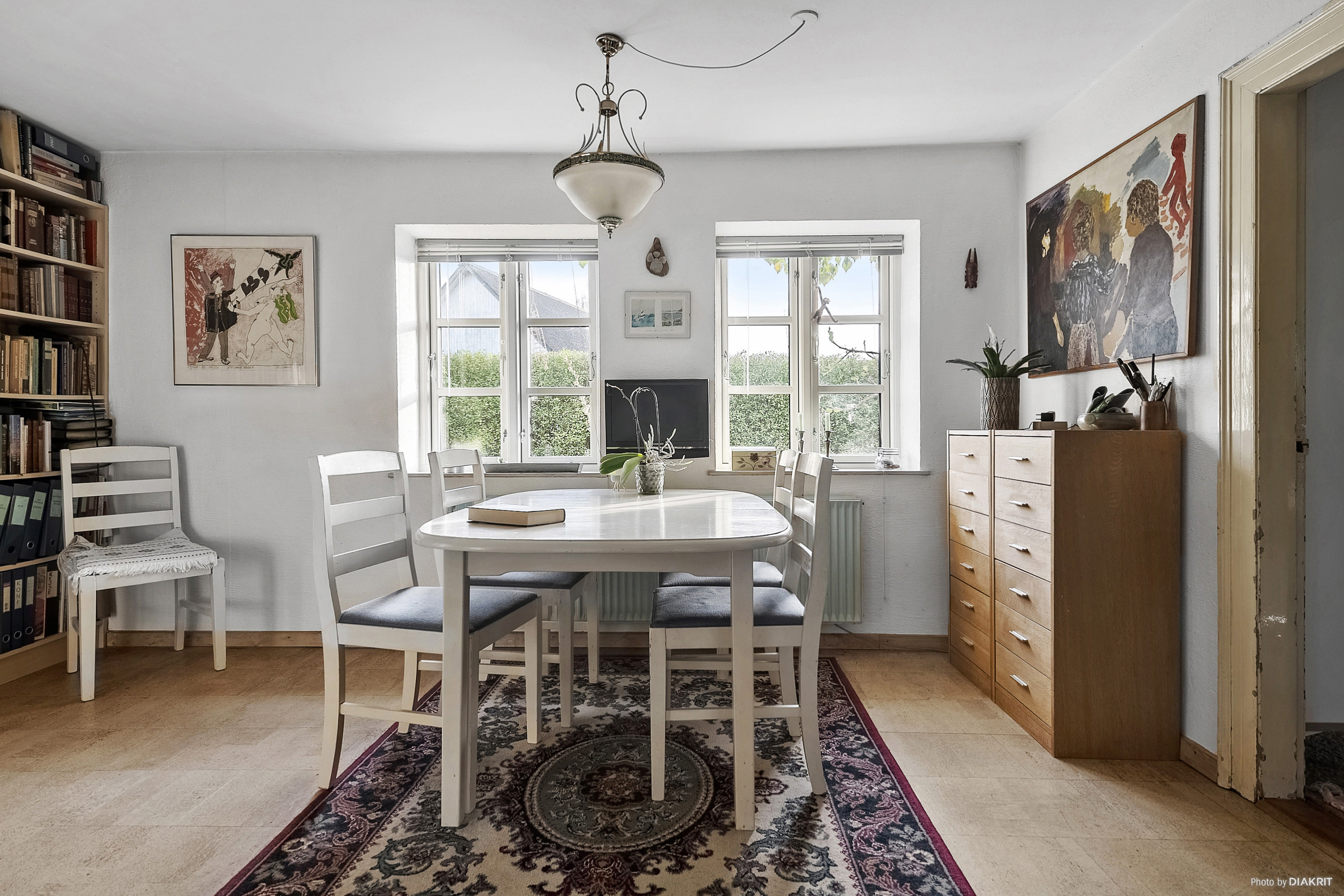 Fremhævet spisestue billede i fuldskærmstilstand. Billede af Strandvejen 9, Saksild, 8300 Odder