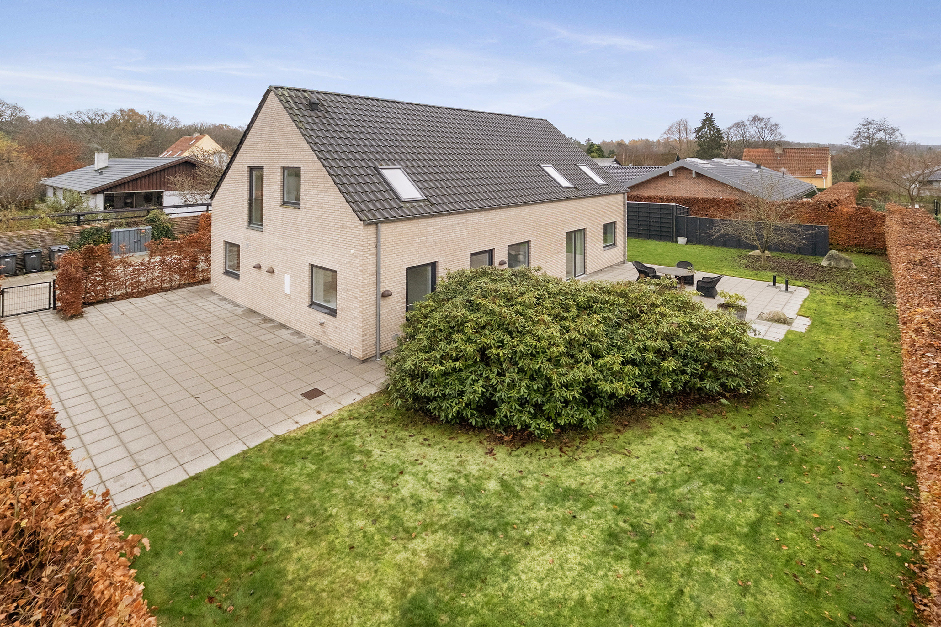 Fremhævet ejendommen billede i fuldskærmstilstand. Billede af Skovkrogen 8, 3450 Allerød