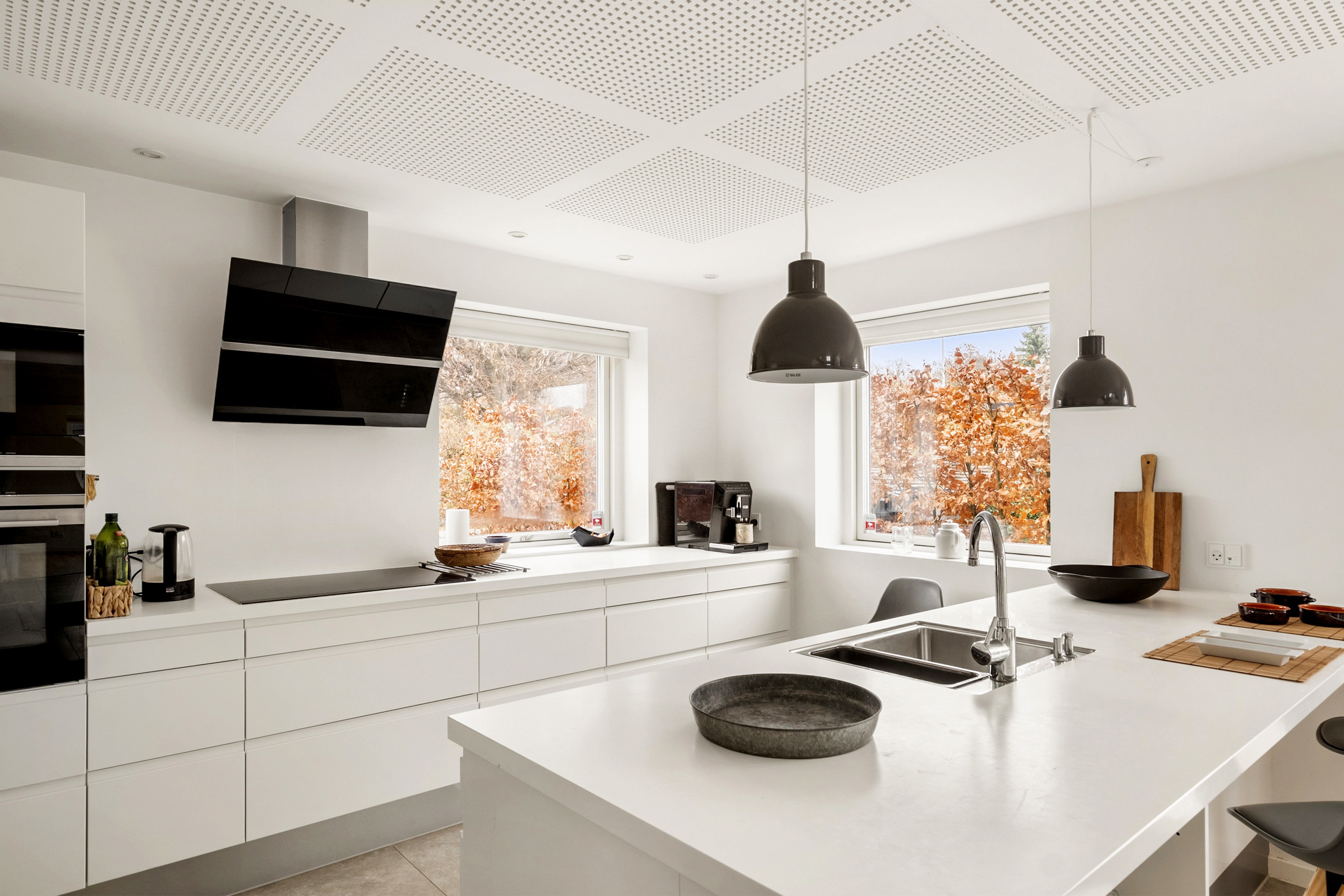 Fremhævet køkken billede i fuldskærmstilstand. Billede af Skovkrogen 8, 3450 Allerød