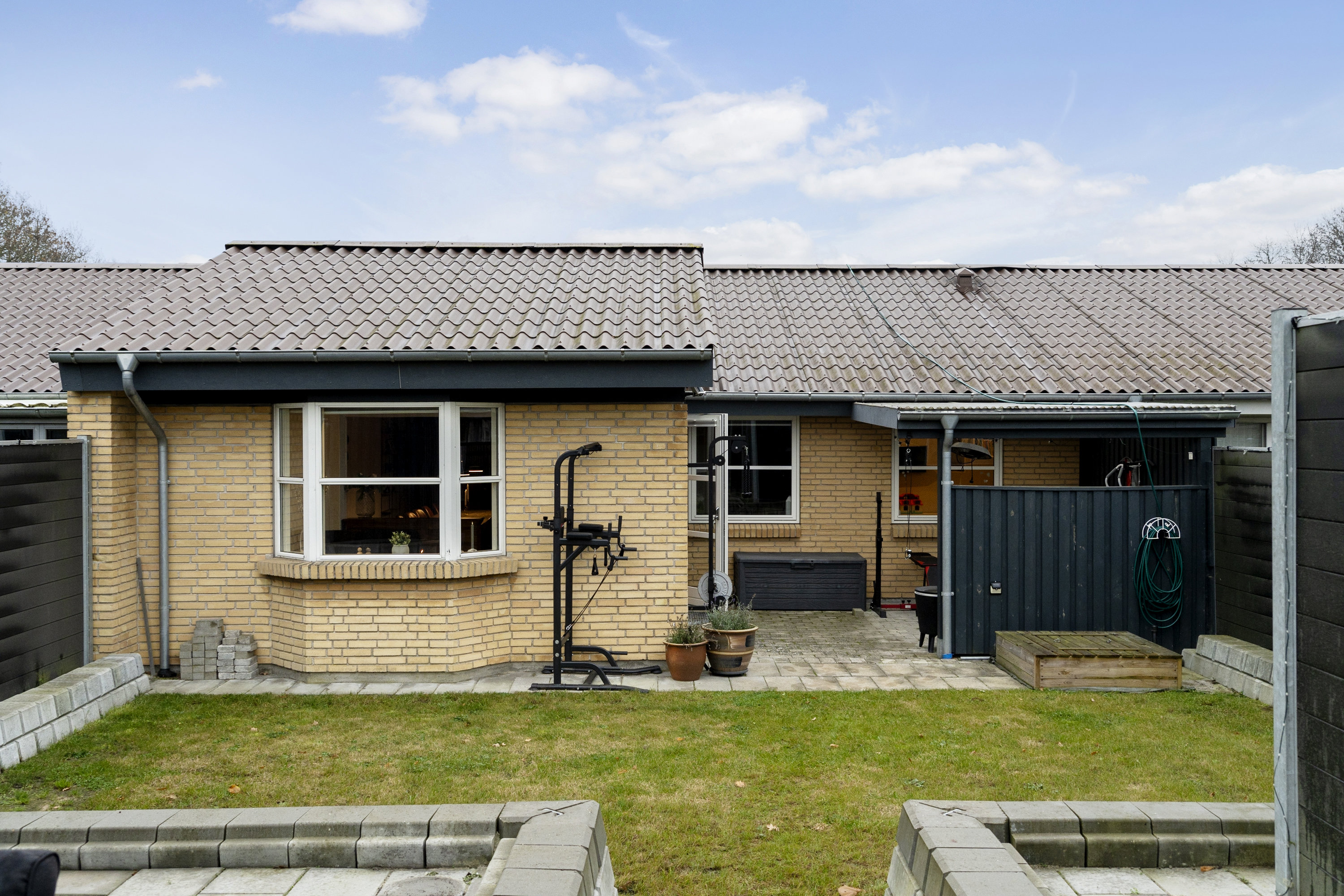 Fremhævet ejendommen billede i fuldskærmstilstand. Billede af Holkebjergvænget 21, Sanderum, 5250 Odense SV