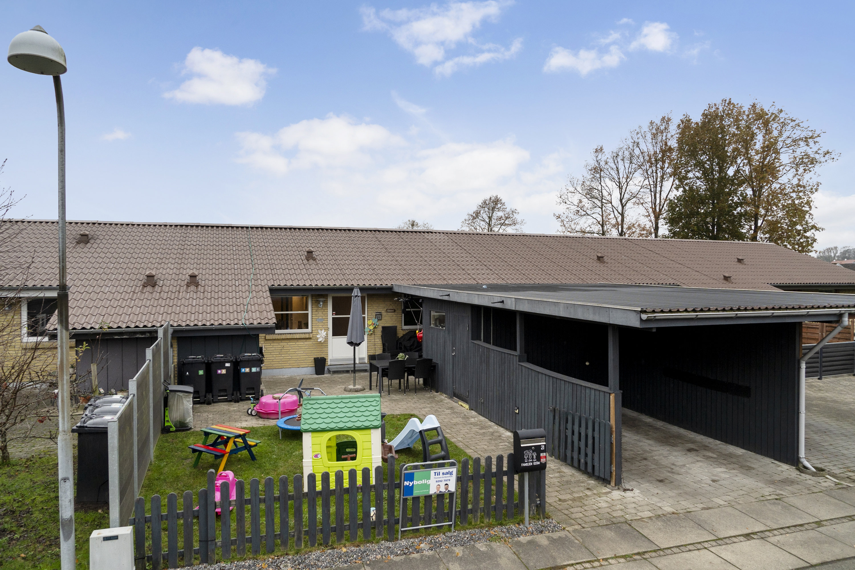 Fremhævet ejendommen billede i fuldskærmstilstand. Billede af Holkebjergvænget 21, Sanderum, 5250 Odense SV