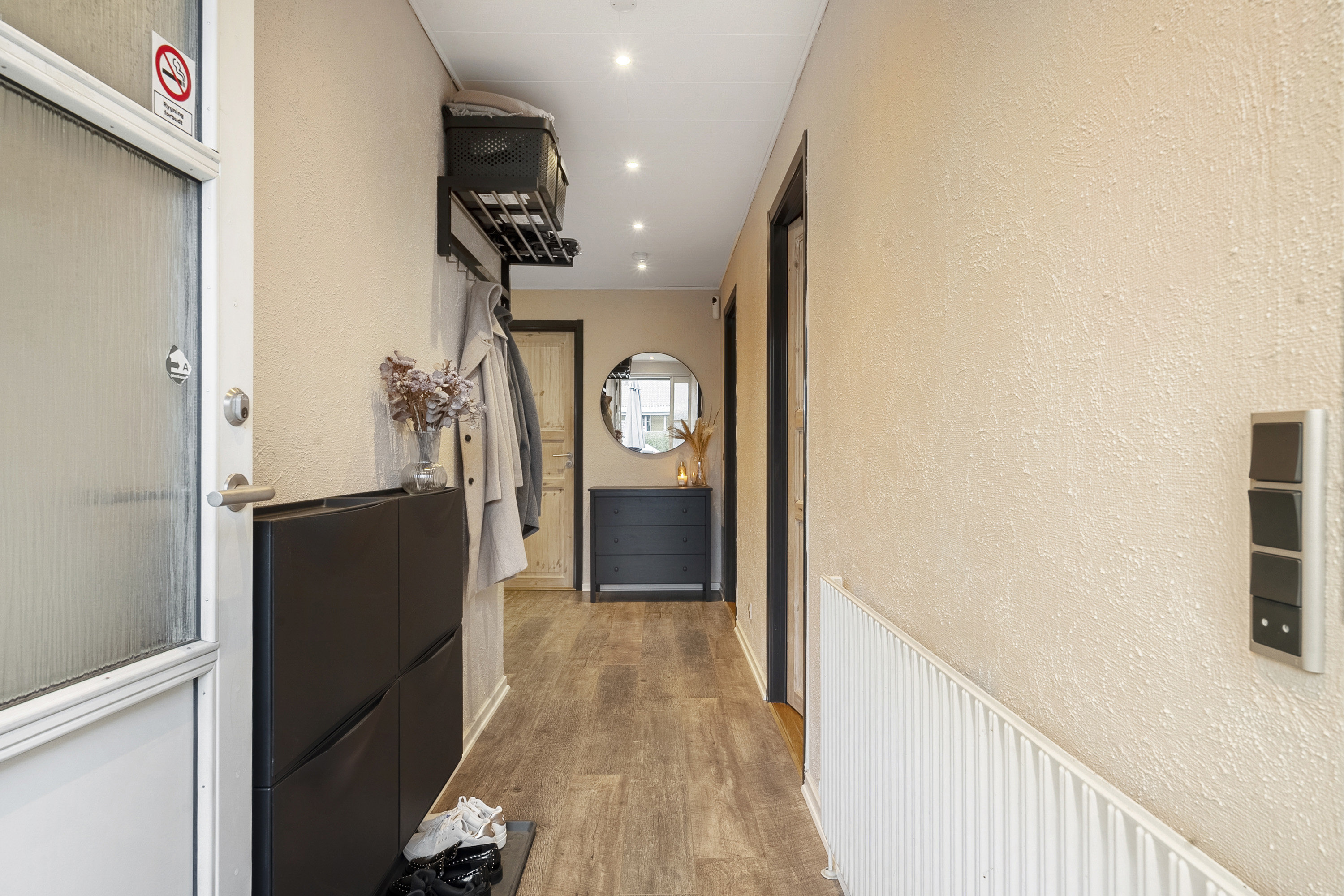 Fremhævet entré billede i fuldskærmstilstand. Billede af Holkebjergvænget 21, Sanderum, 5250 Odense SV