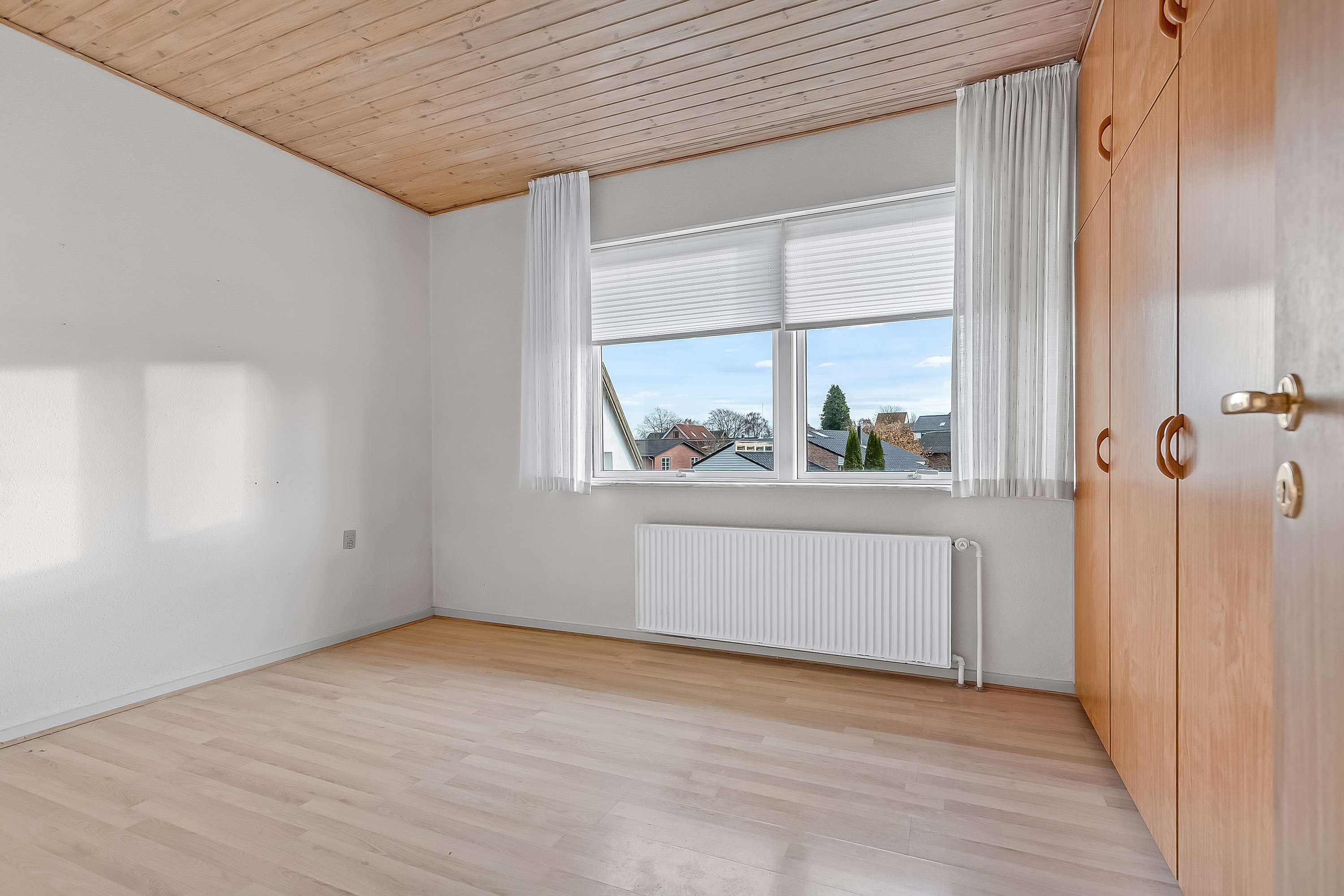 Fremhævet soveværelse billede i fuldskærmstilstand. Billede af Spurvevej 16, 6000 Kolding