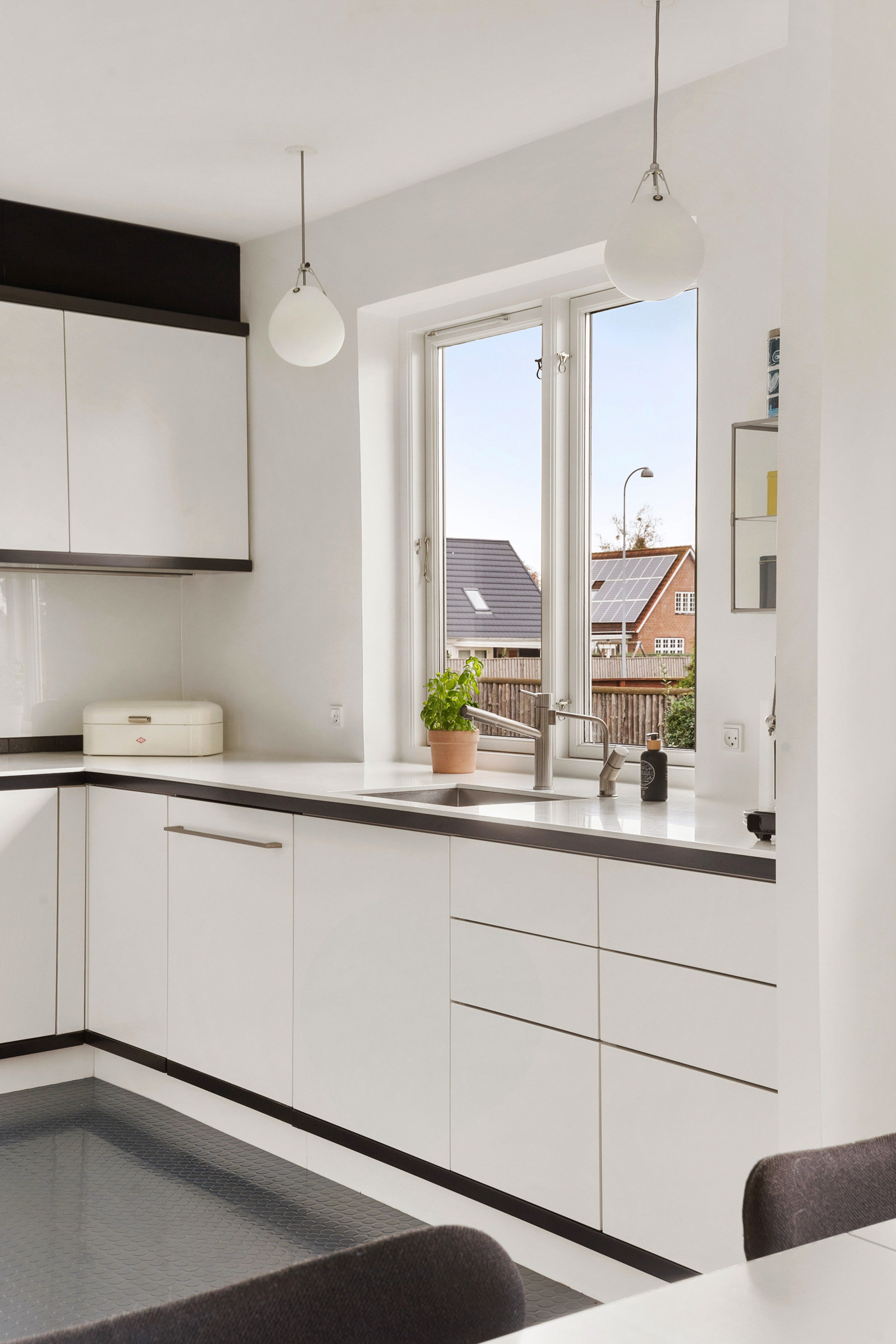 Fremhævet køkken billede i fuldskærmstilstand. Billede af Gammel Køge Landevej 759, 2660 Brøndby Strand