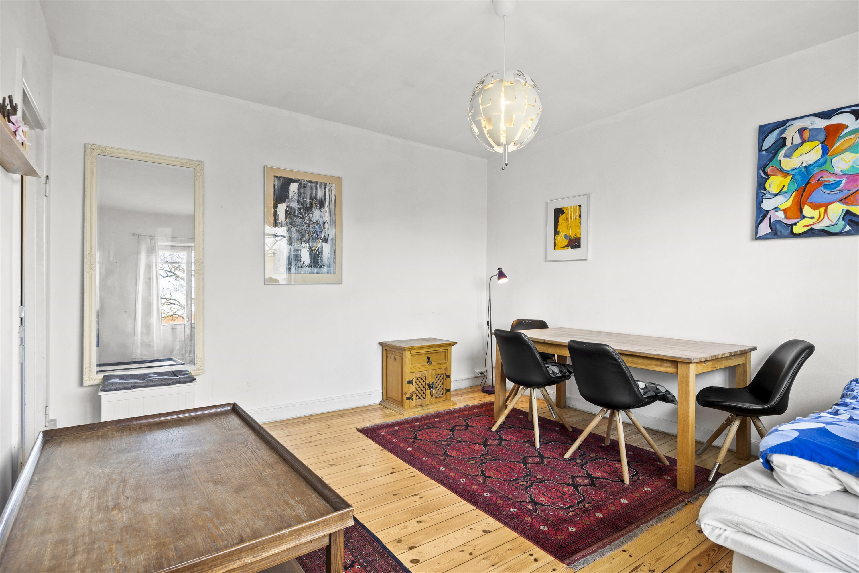 Fremhævet andet billede i fuldskærmstilstand. Billede af Vangede Bygade 39, 2. th., 2820 Gentofte