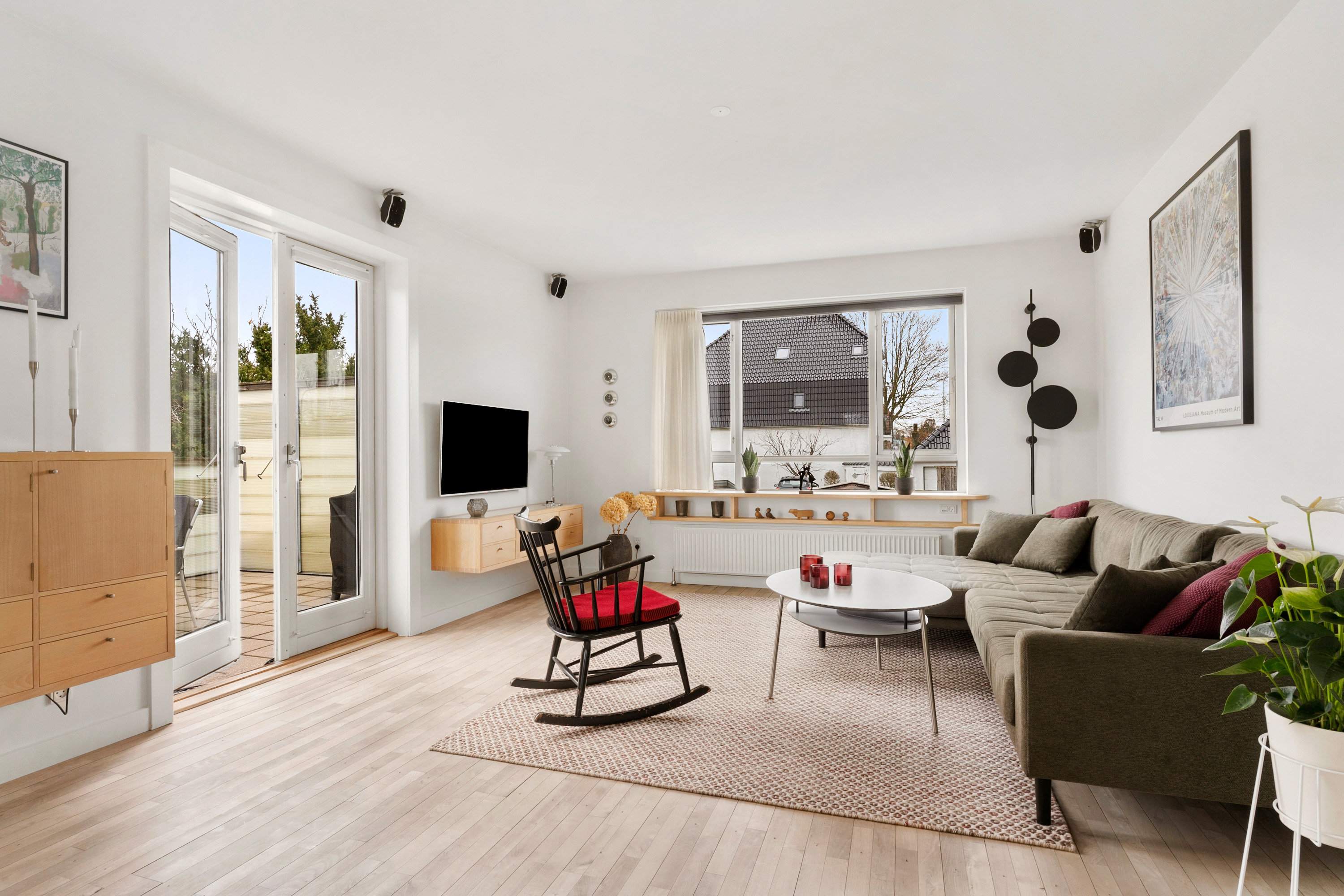 Fremhævet stue billede i fuldskærmstilstand. Billede af Gammel Køge Landevej 759, 2660 Brøndby Strand