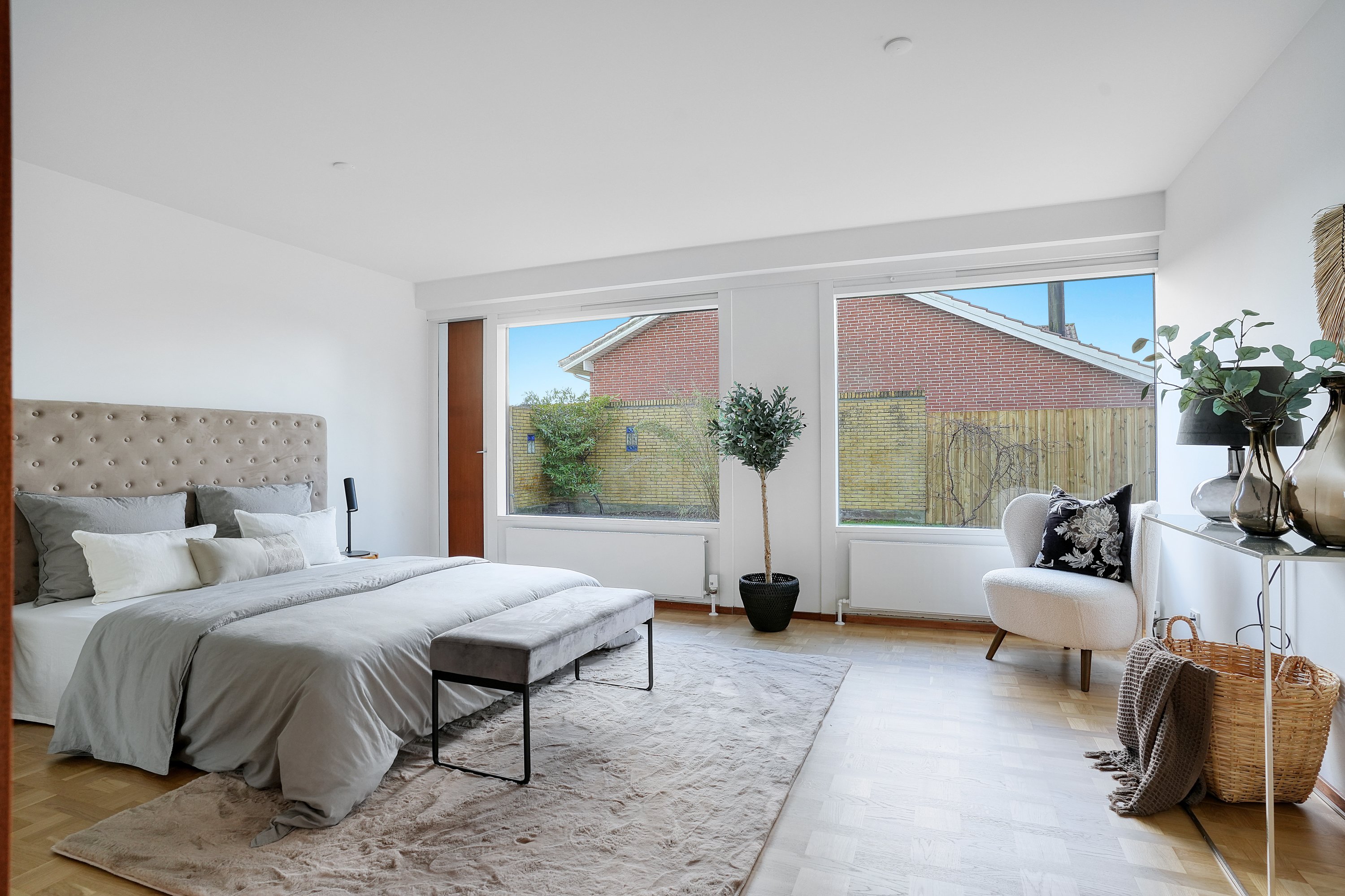 Fremhævet værelse billede i fuldskærmstilstand. Billede af Fyrrevænget 7, 3520 Farum