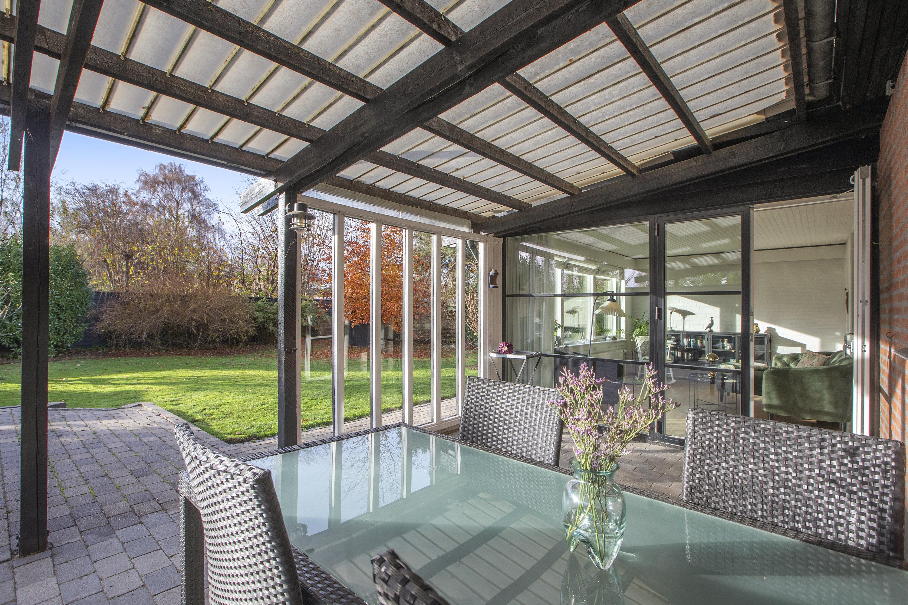 Fremhævet terrasse billede i fuldskærmstilstand. Billede af Vibyvej 5, 2740 Skovlunde