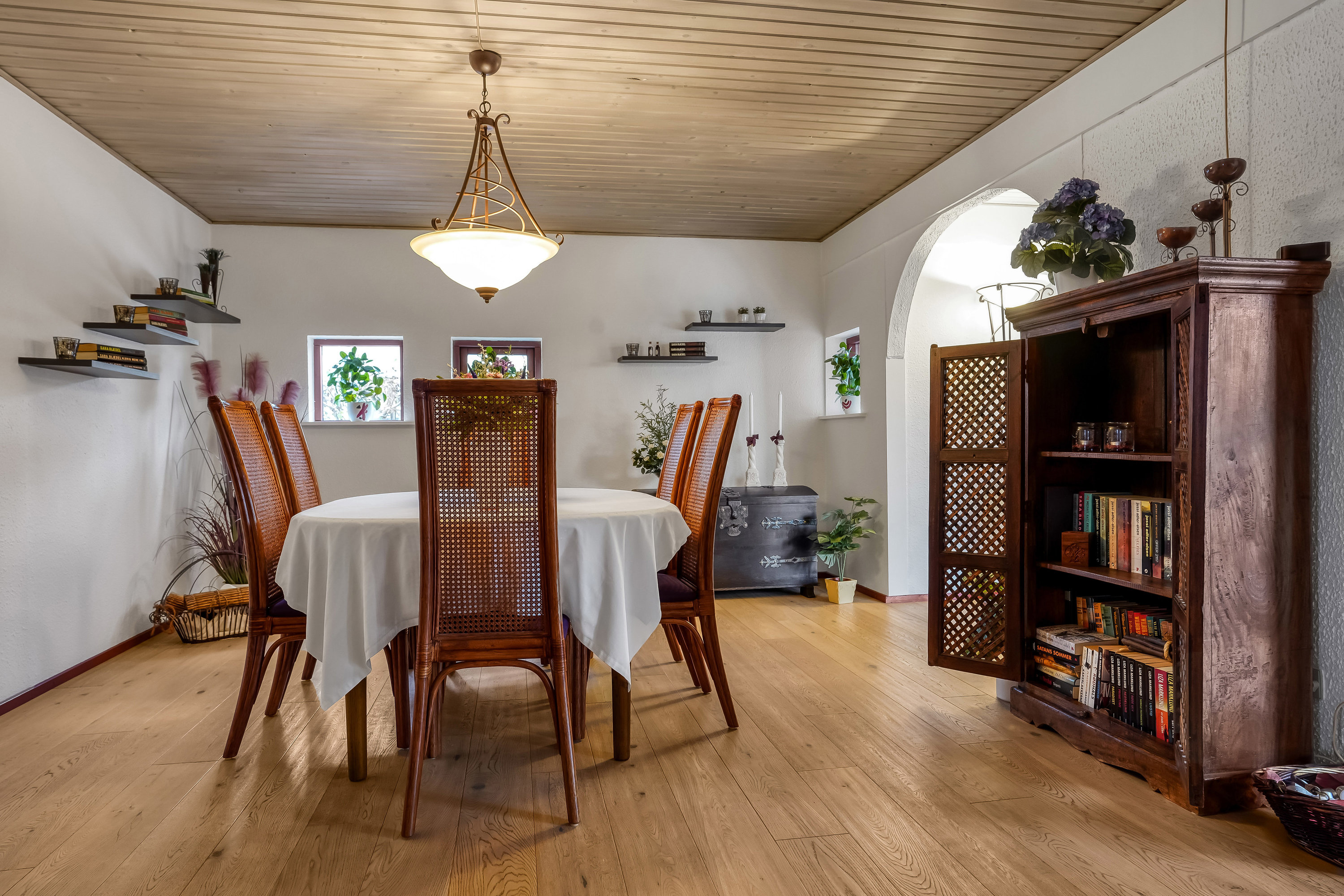 Fremhævet stue billede i fuldskærmstilstand. Billede af Hollændervej 36, 5500 Middelfart