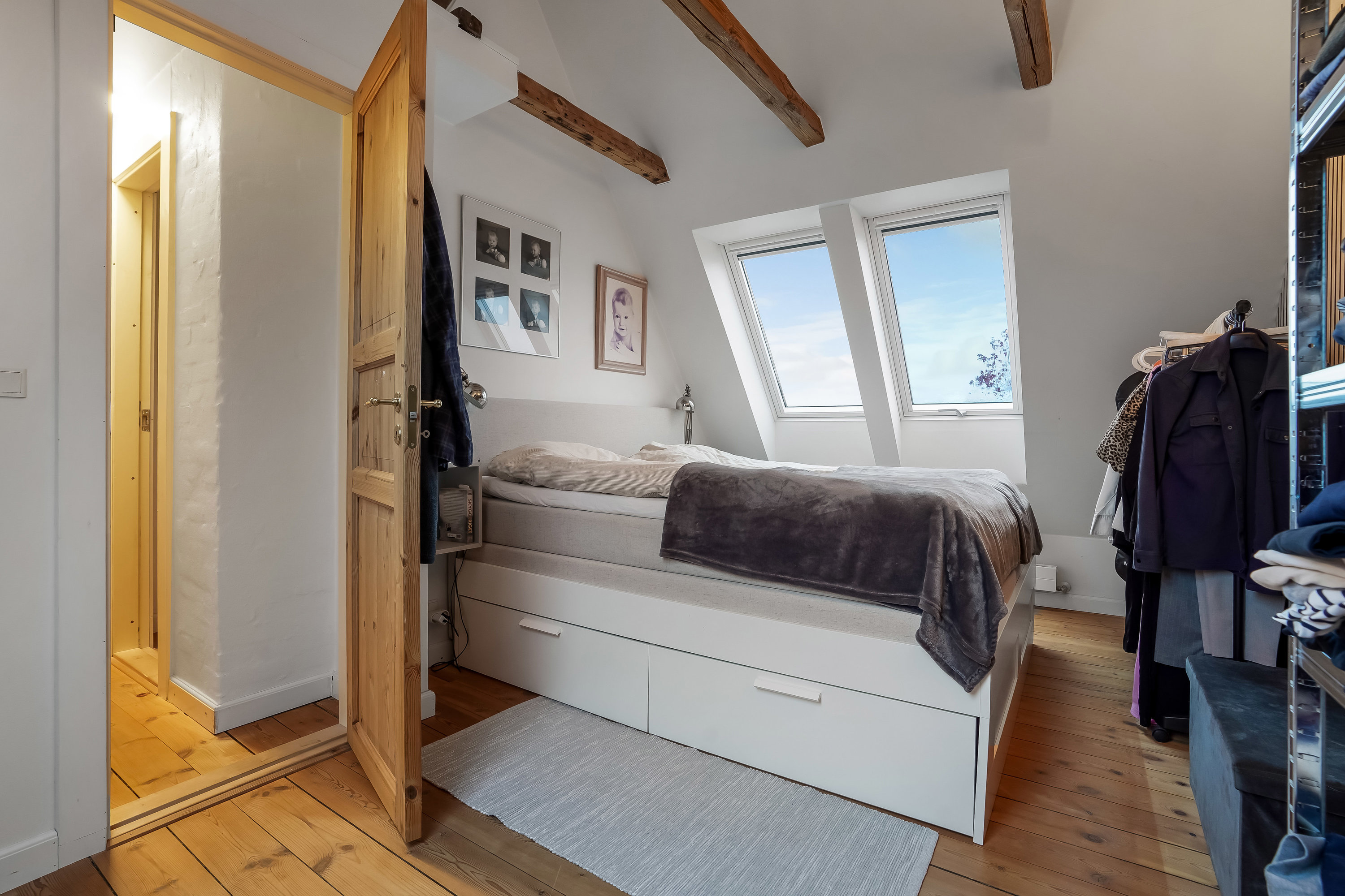 Fremhævet værelse billede i fuldskærmstilstand. Billede af Solsortevej 18, 5500 Middelfart