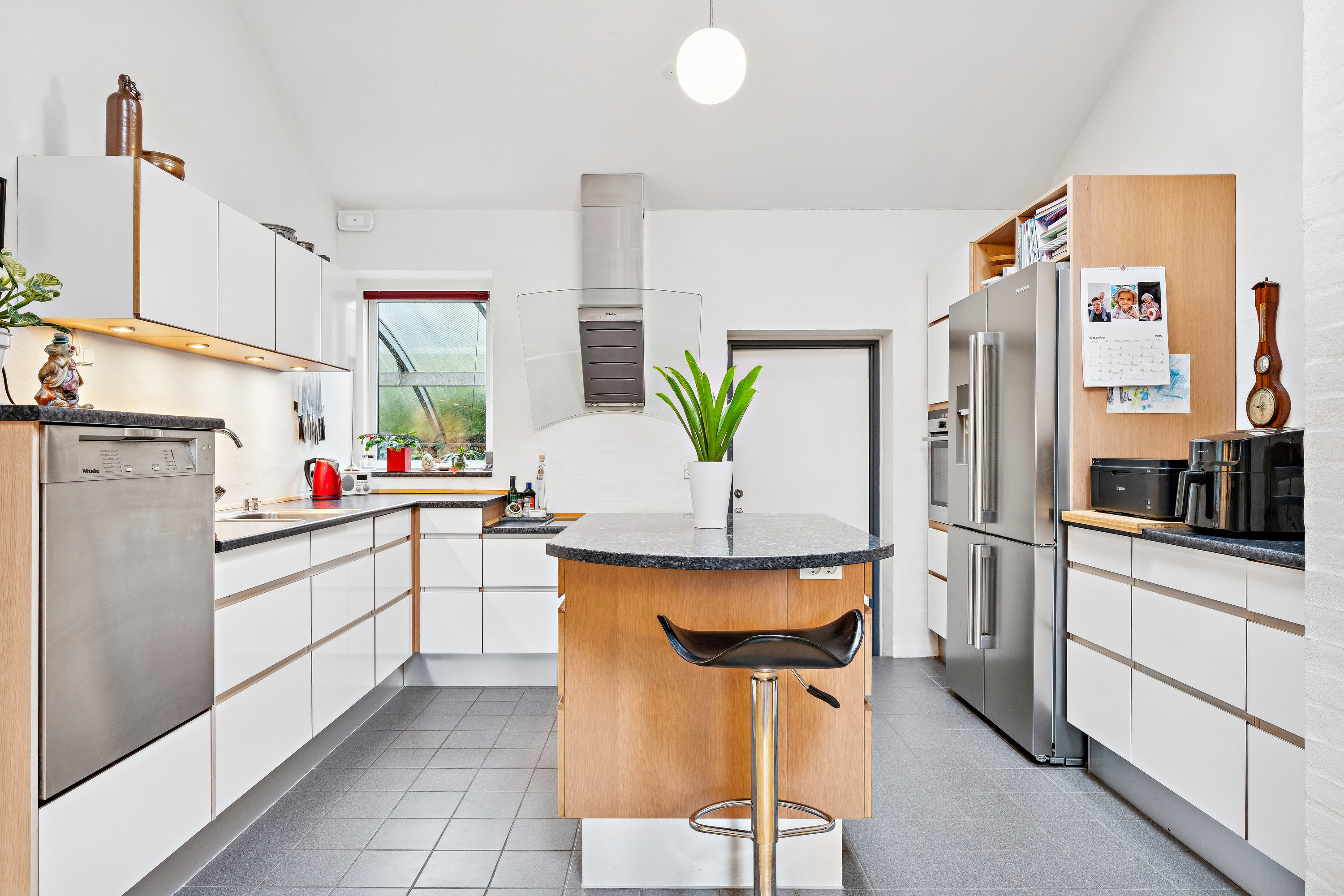 Fremhævet køkken billede i fuldskærmstilstand. Billede af Christiansborgvej 24, 8930 Randers NØ