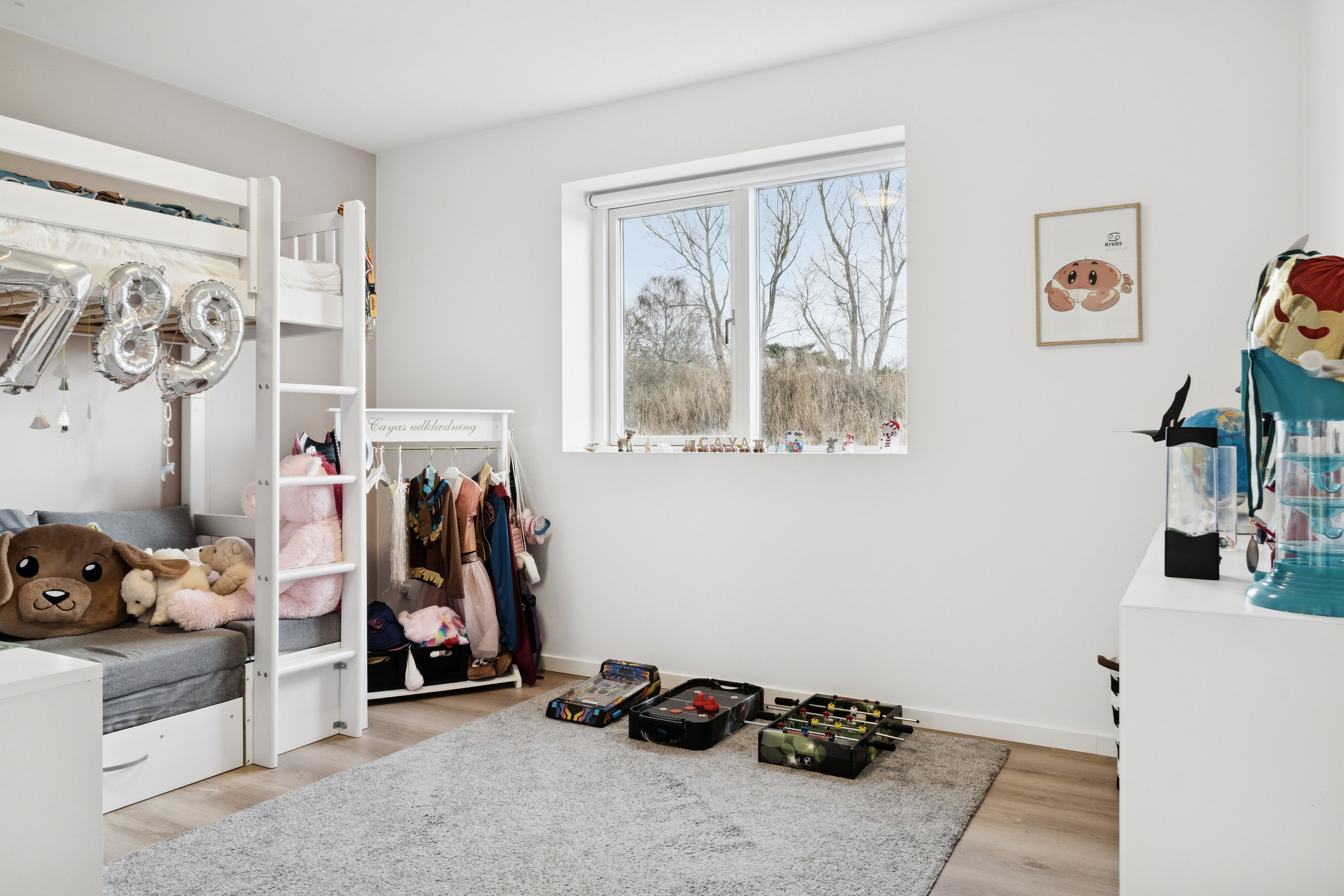 Fremhævet børneværelse billede i fuldskærmstilstand. Billede af Humle Bakke 1, 4390 Vipperød